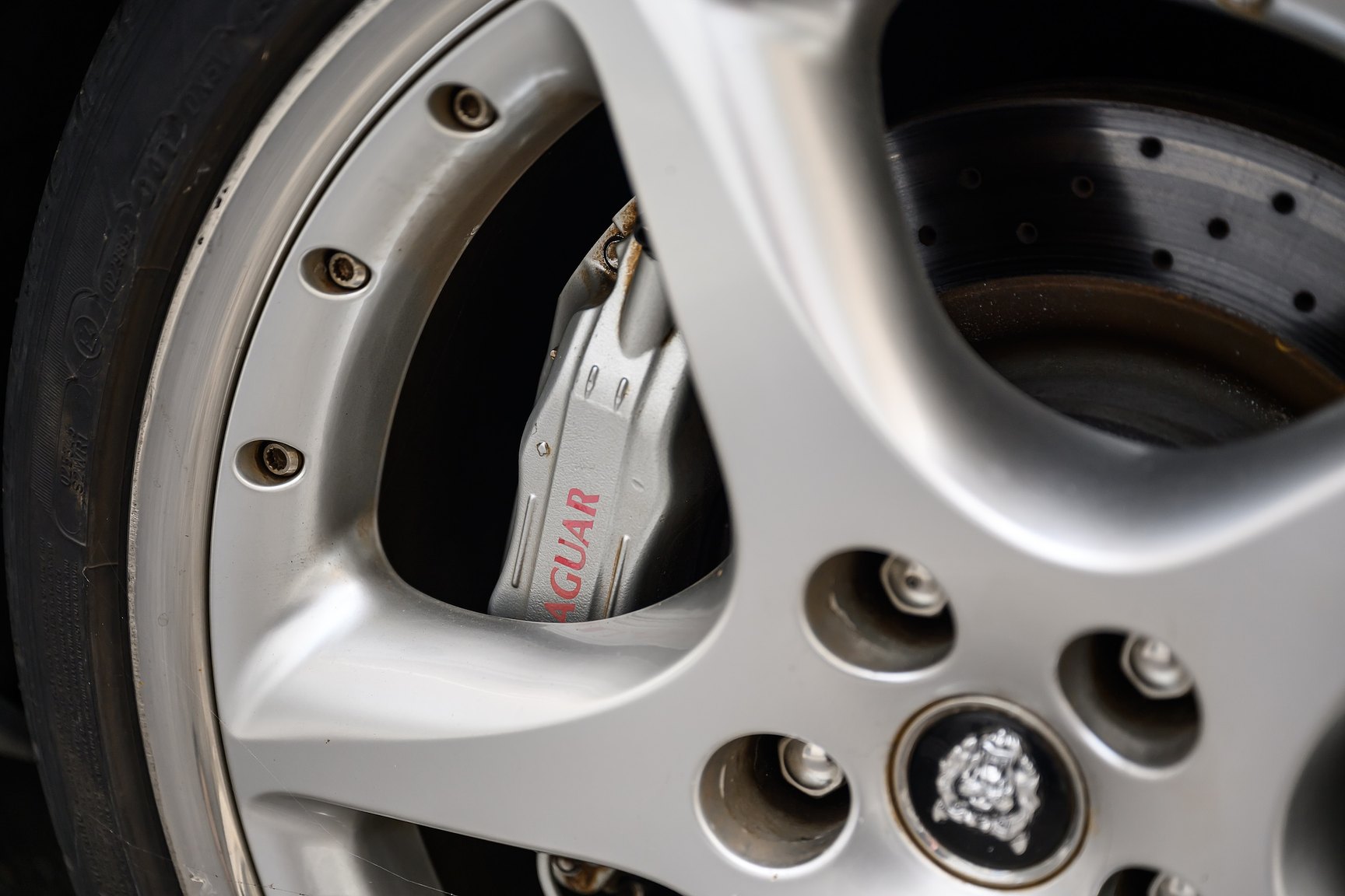 Exterior image of 2001 Jaguar XKR Silverstone
