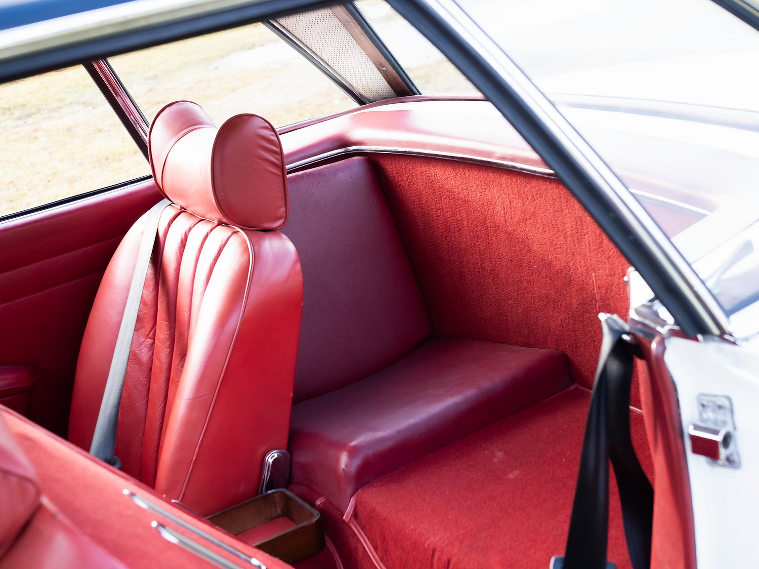 Innenraumfoto von 1966 Mercedes-Benz 230 SL "Pagoda"