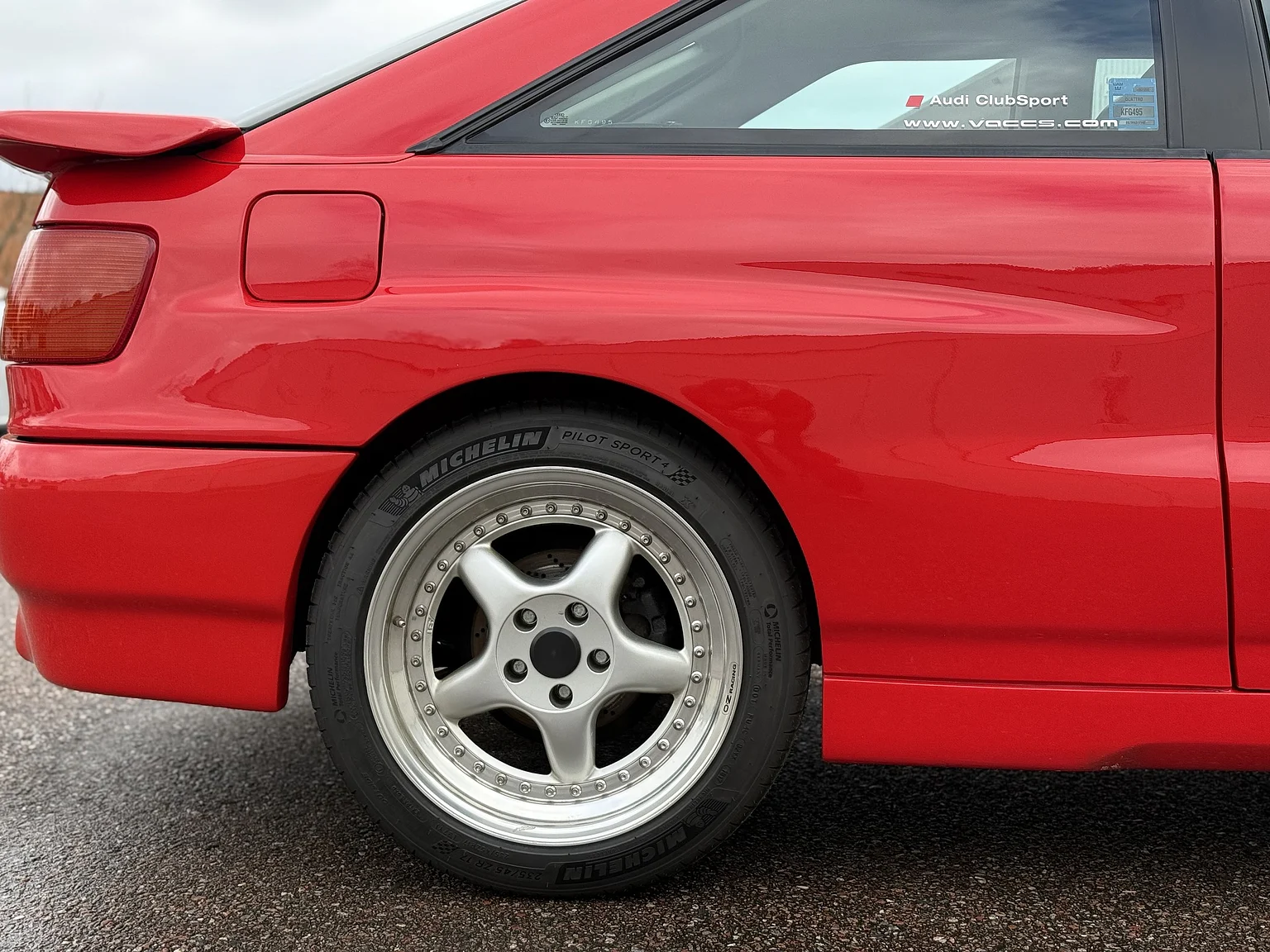 Exteriörbild på 1991 Audi S2 Abt (57)