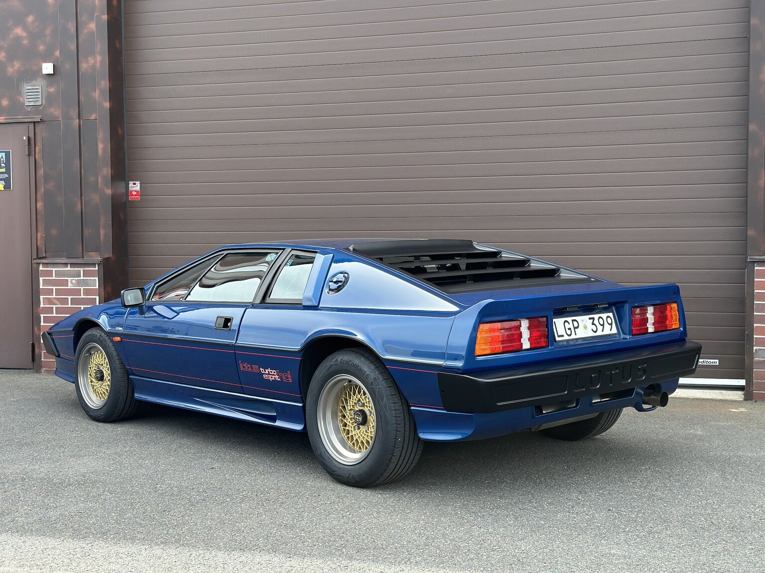 Aussenfoto 1987 Lotus Esprit Turbo HCi (29)