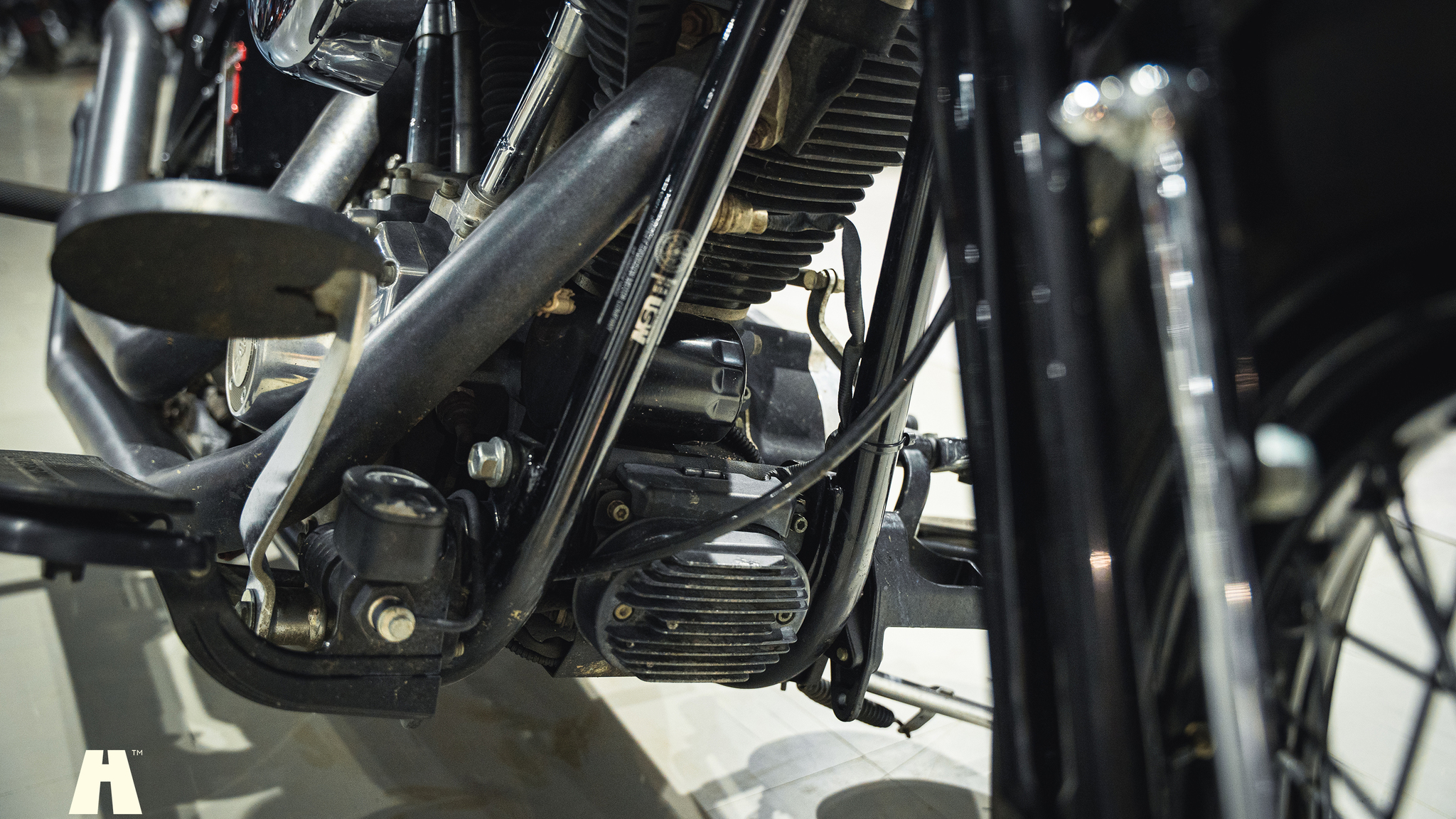 Image of 2008 Harley-Davidson Cross Bones Twin Cam mechanics (2)