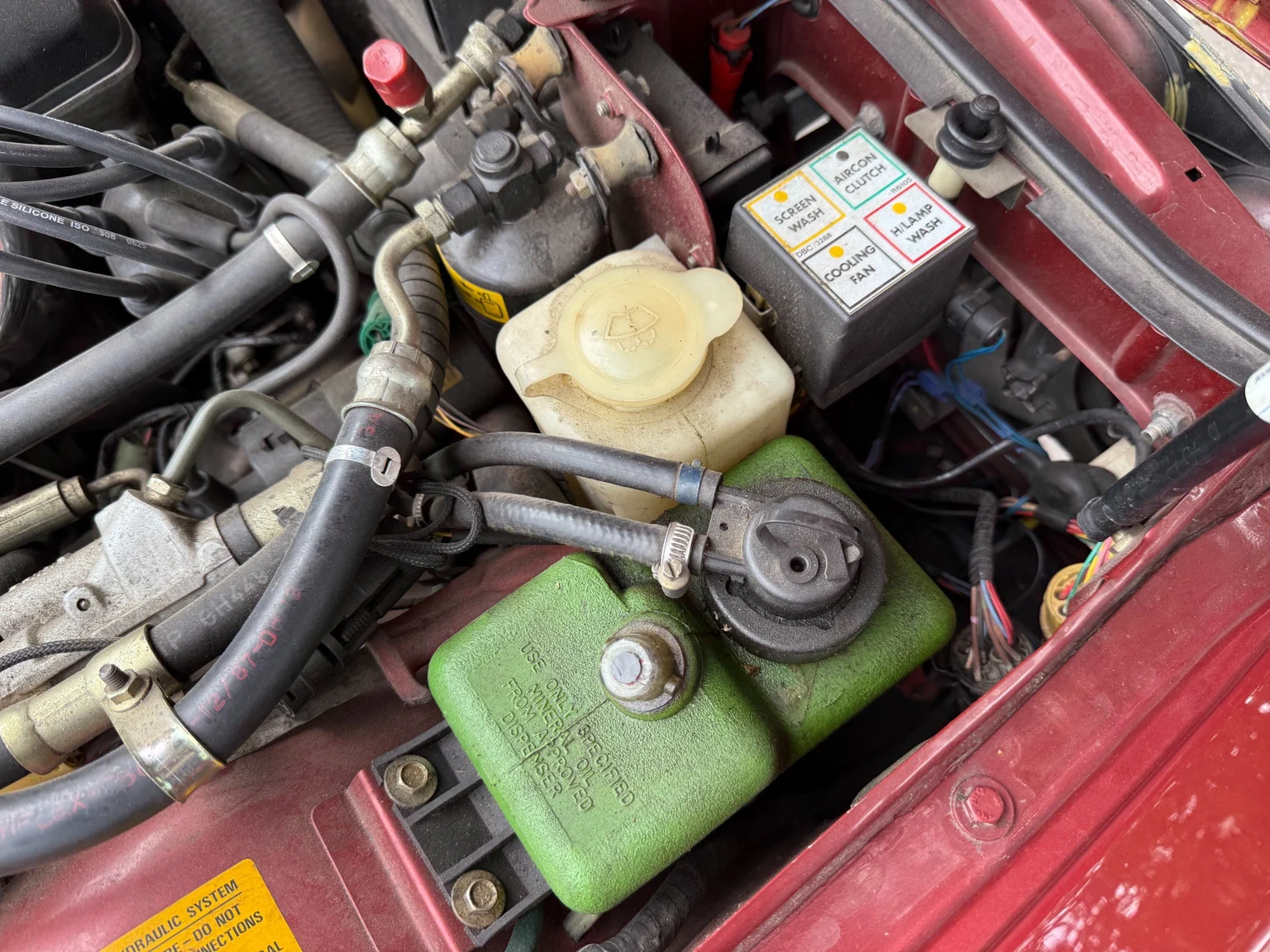 Image of 1988 Daimler Six (11) mechanics