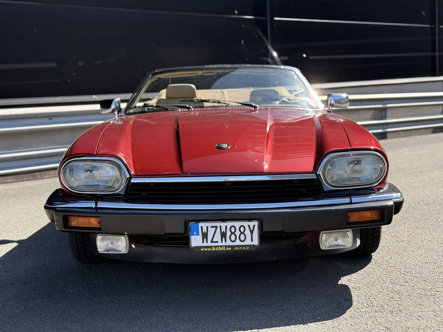 Exteriörbild på 1993 Jaguar XjS Cabriolet (44)