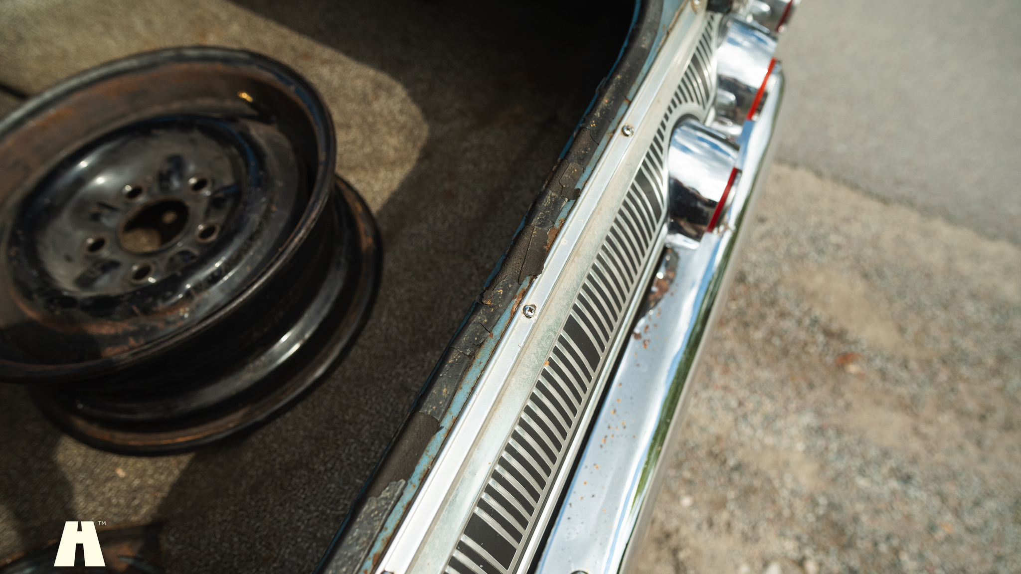Interior image of 1963 Mercury Monterey Custom 4-door (97)