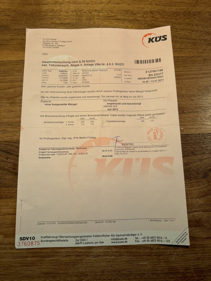 Dokumentation för 2004 Mazda MX-5