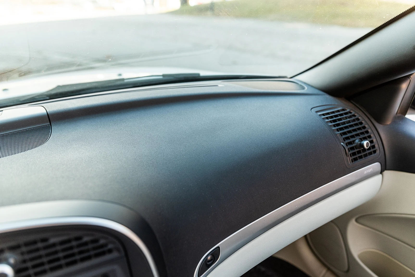 Interior image of 2008 SAAB 9-3 Vector 2.0T Cabriolet (45)