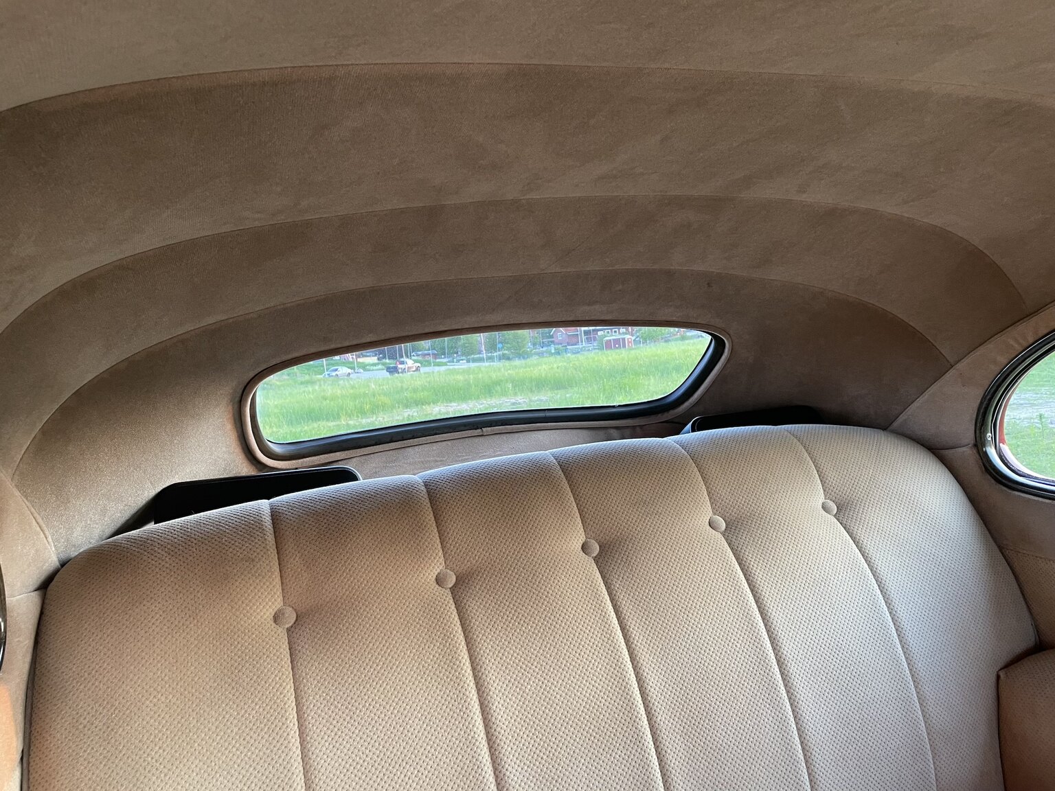 Interior image of 1940 Hudson Modell 40 Traveller Brougham 