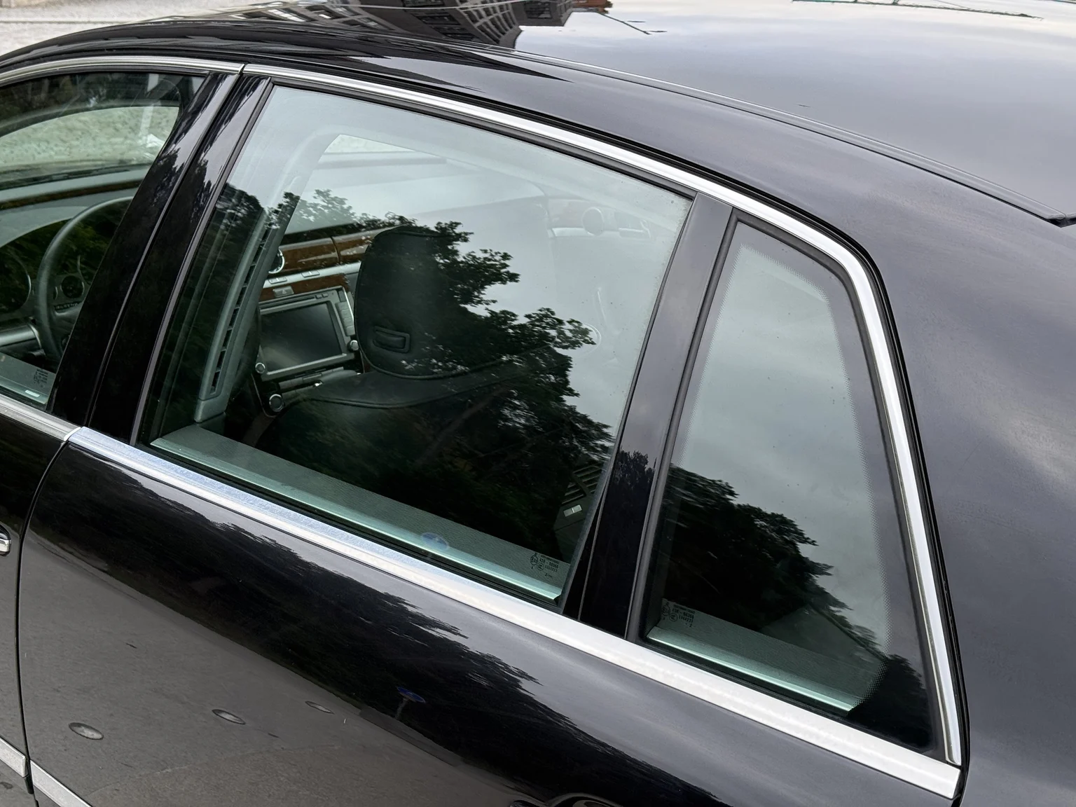 Aussenfoto 2013 Volkswagen Phaeton 3.0 TDI (43)