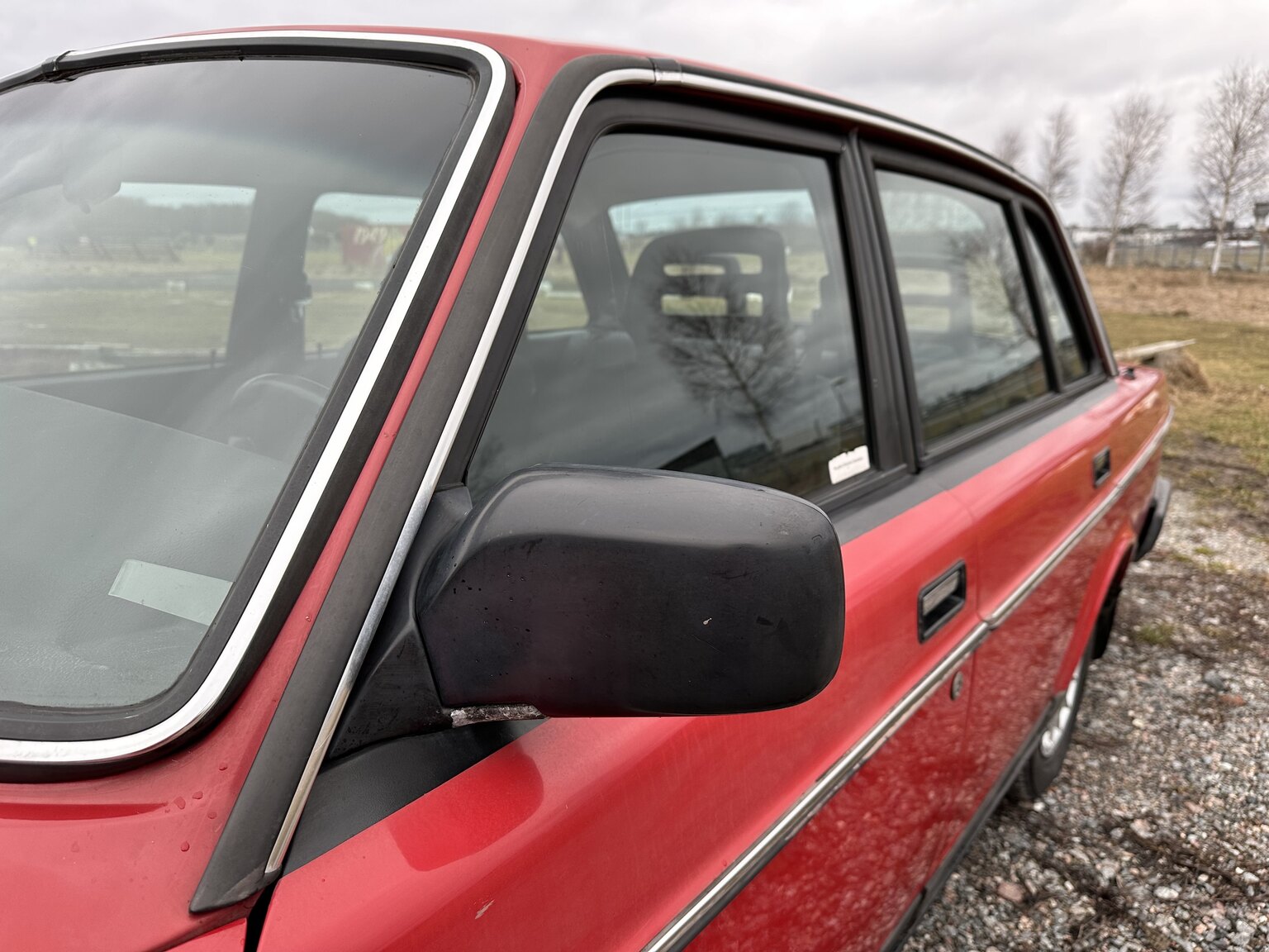 Exterior image of 1990 Volvo 240 (41)