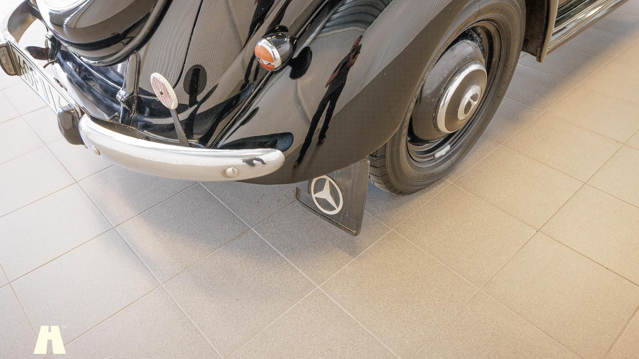 Exterior image of 1950 Mercedes Benz 170 va (80)