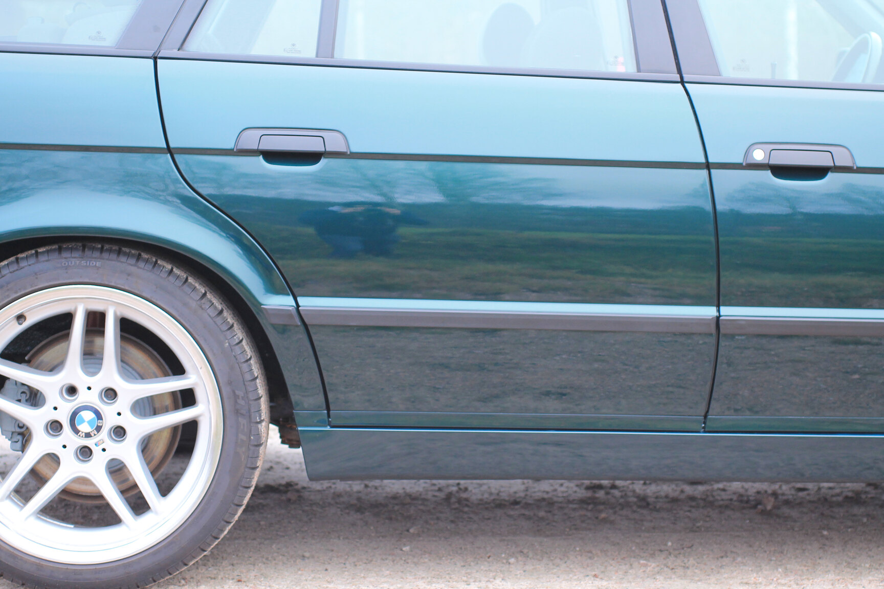 Exteriörbild på 1996 BMW 520i Touring