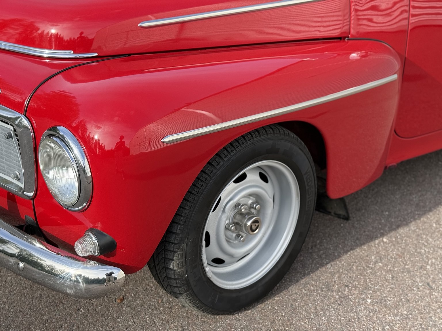 Exteriörbild på 1964 Volvo PV Sport