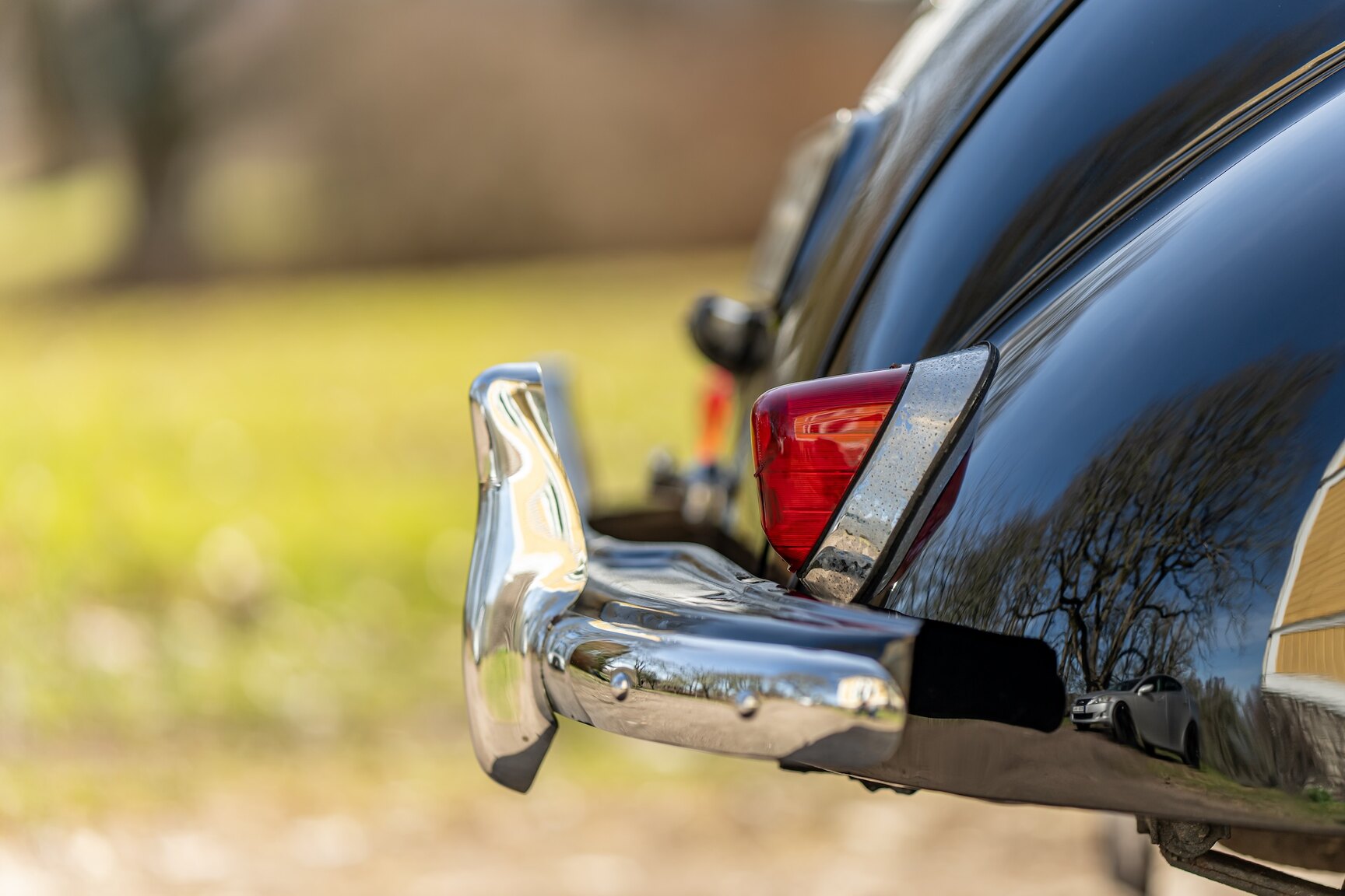 Exterior image of 1958 Morris Minor 1000 2-door (22)