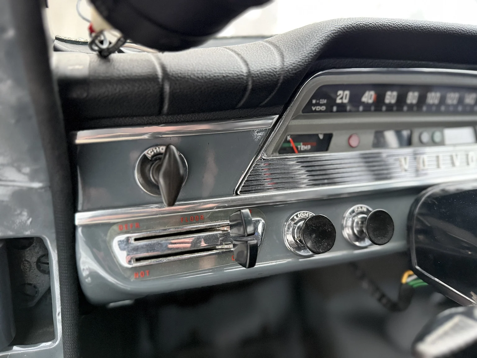 Interior image of 1964 Volvo PV544E Sport (12)