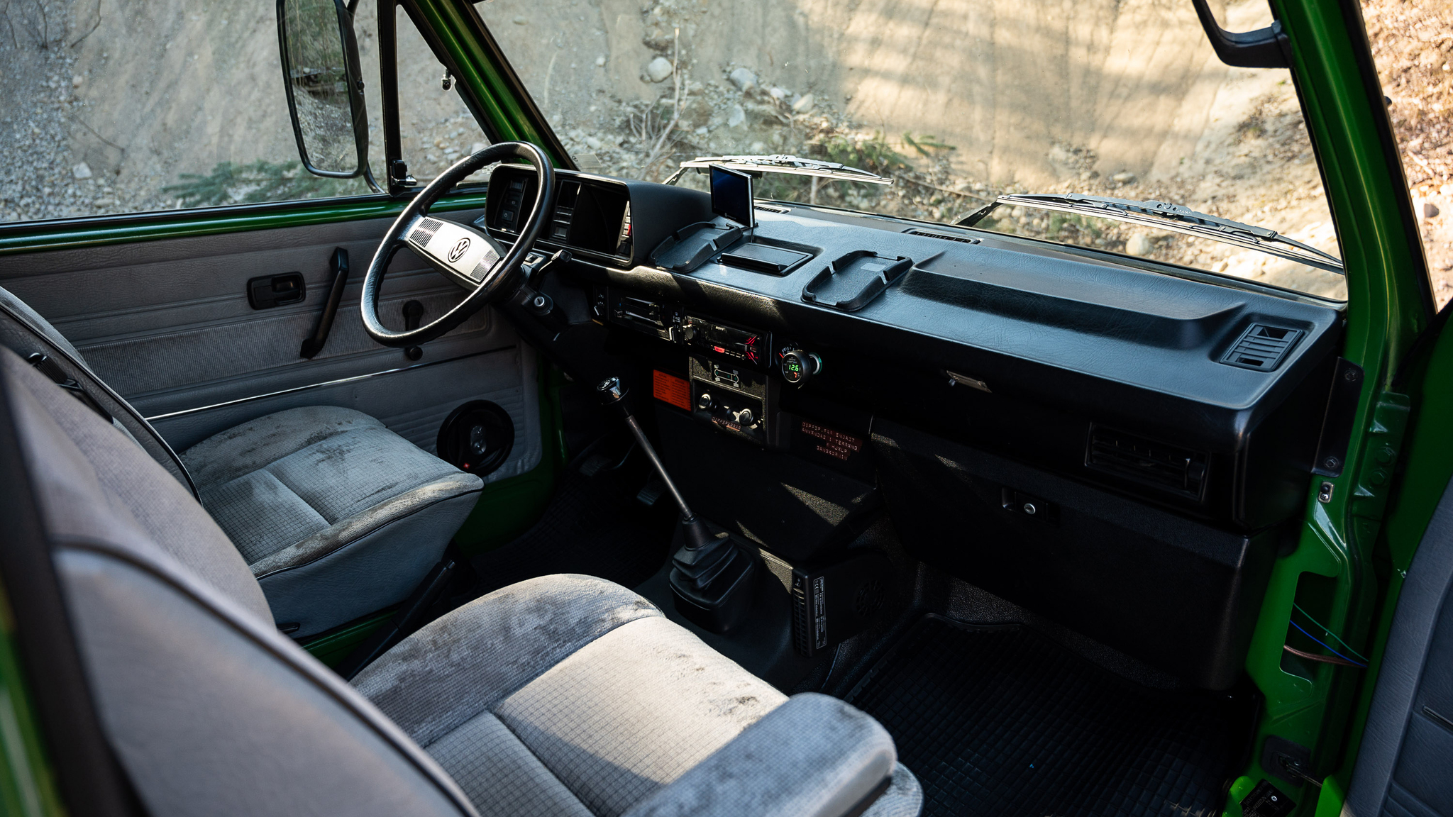 Interior image of 1992 Volkswagen T3 Kombi Syncro 16" Westfalia