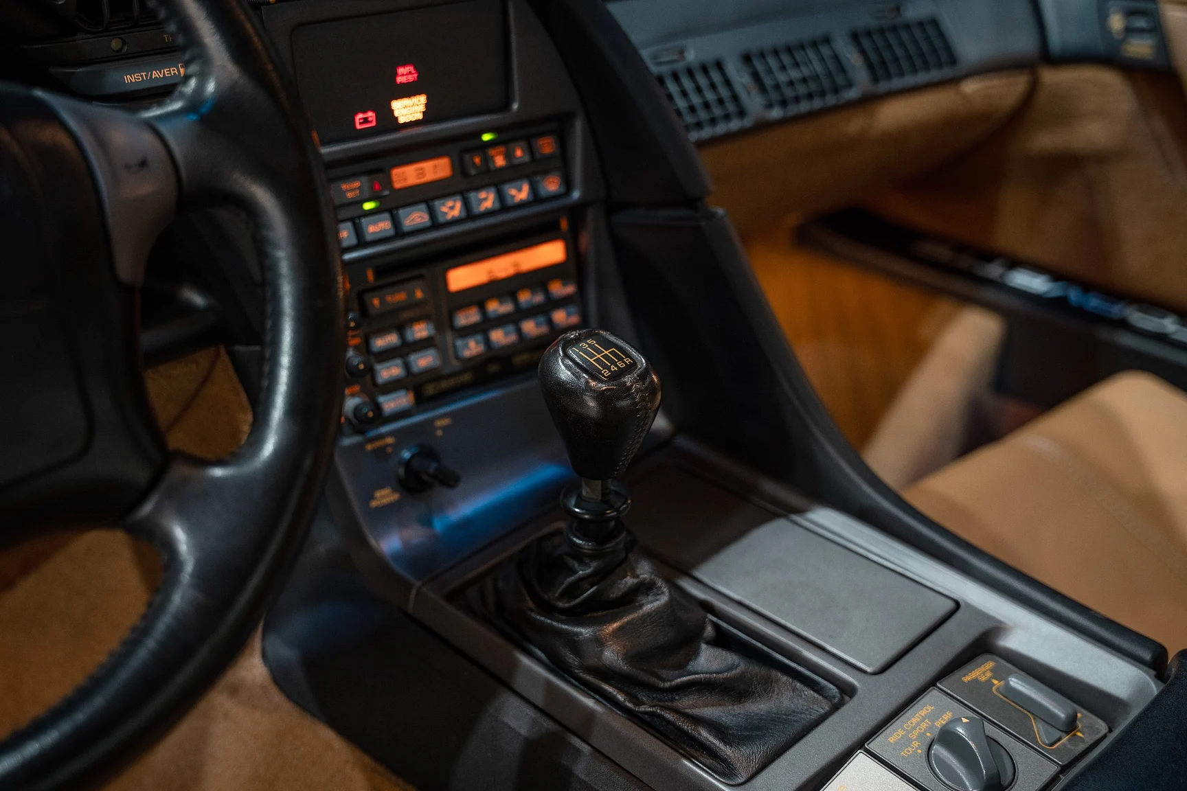 Interior image of 1990 Chevrolet Corvette ZR-1 (3)