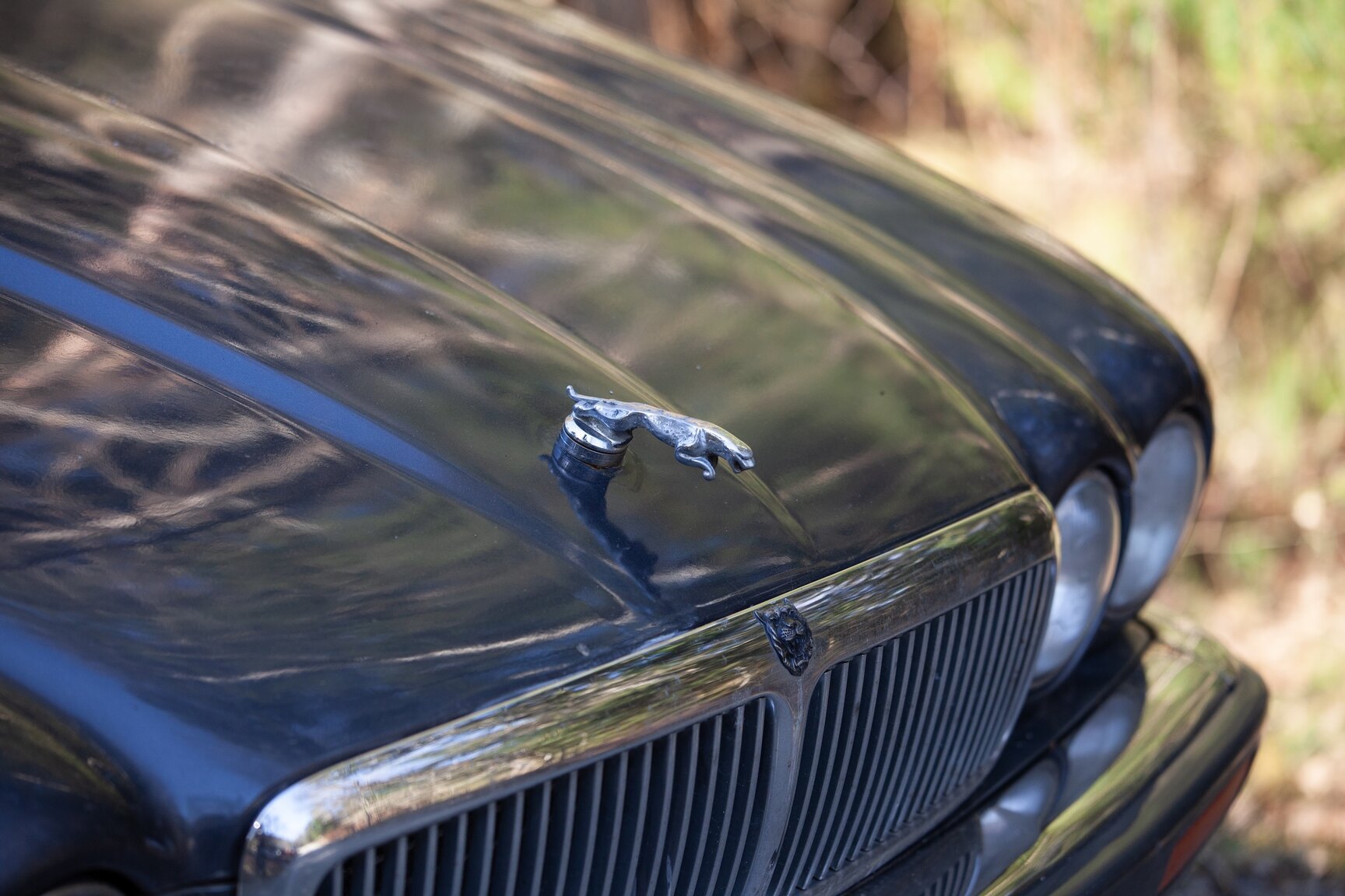 Exterior image of 1997 Jaguar XJ6 3.2