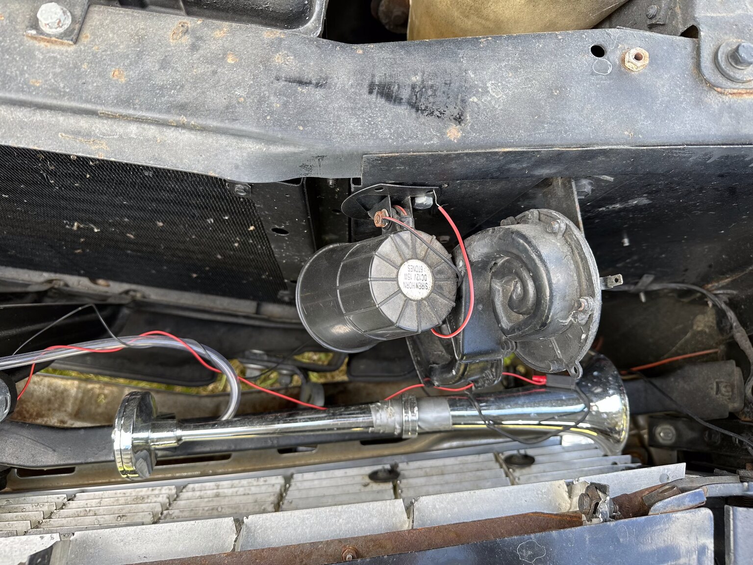 Image of 1964 Cadillac Fleetwood Seventy-Five Limousine mechanics (11)