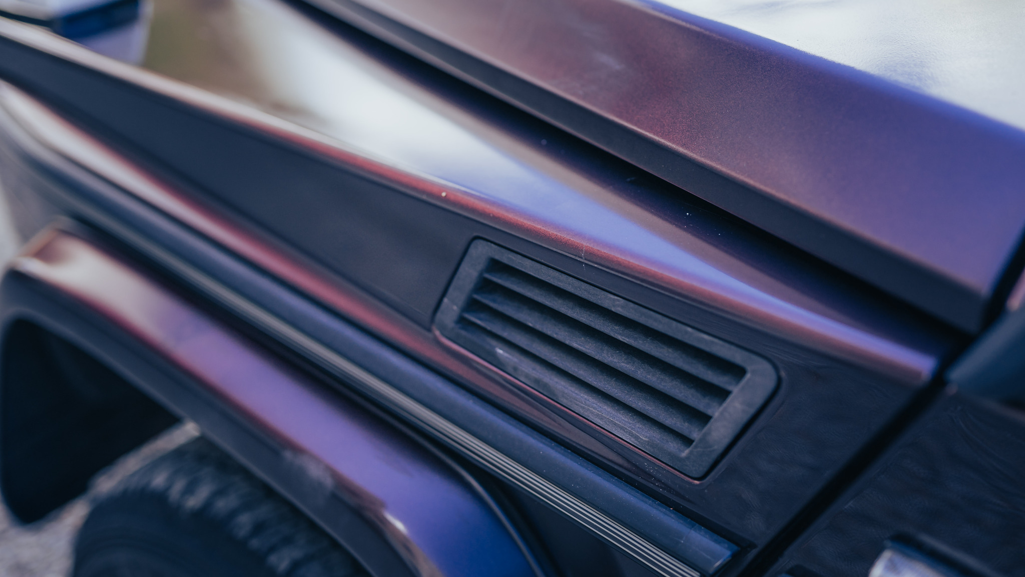 Exterior image of 2000 Mercedes G500 Classic Special Edition