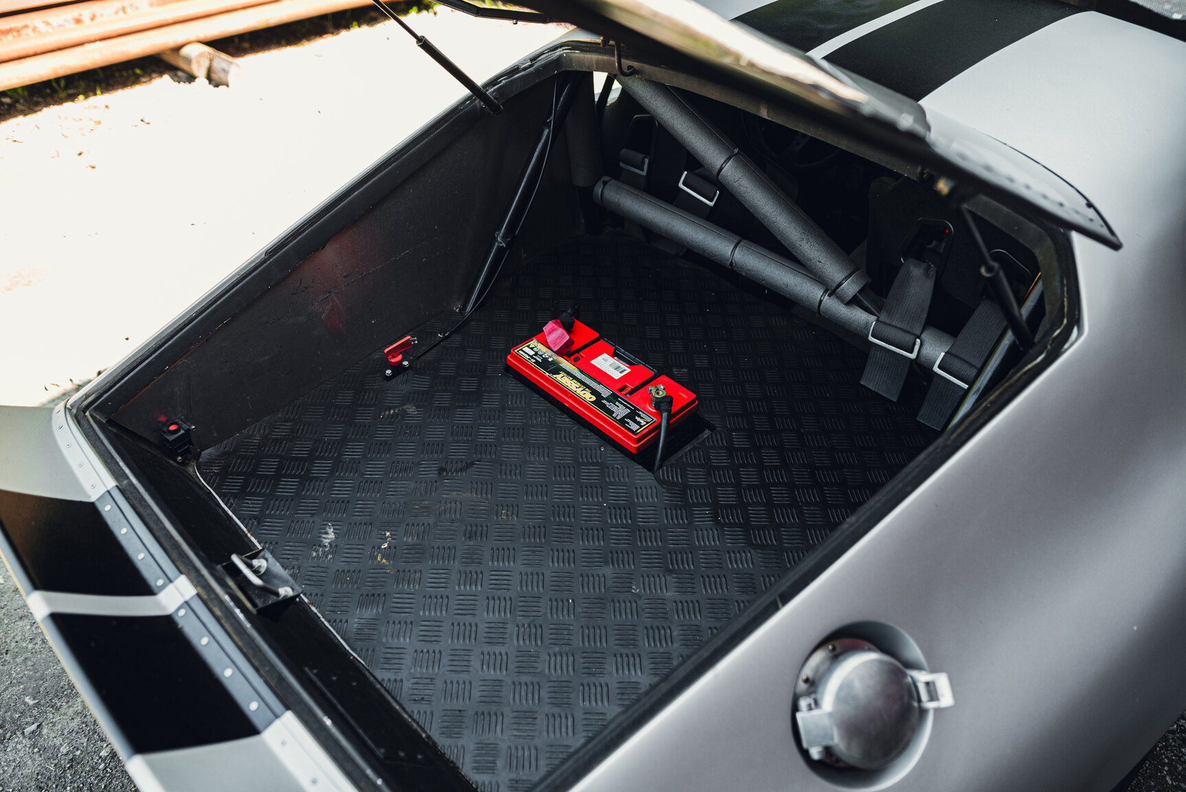 Interior image of 2006 Factory Five Daytona Coupe