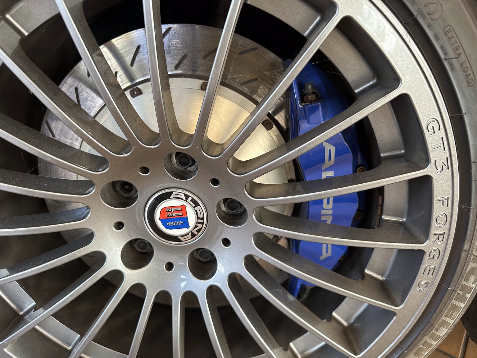 Exterior image of 2012 ALPINA B3 GT3 Switch-Tronic