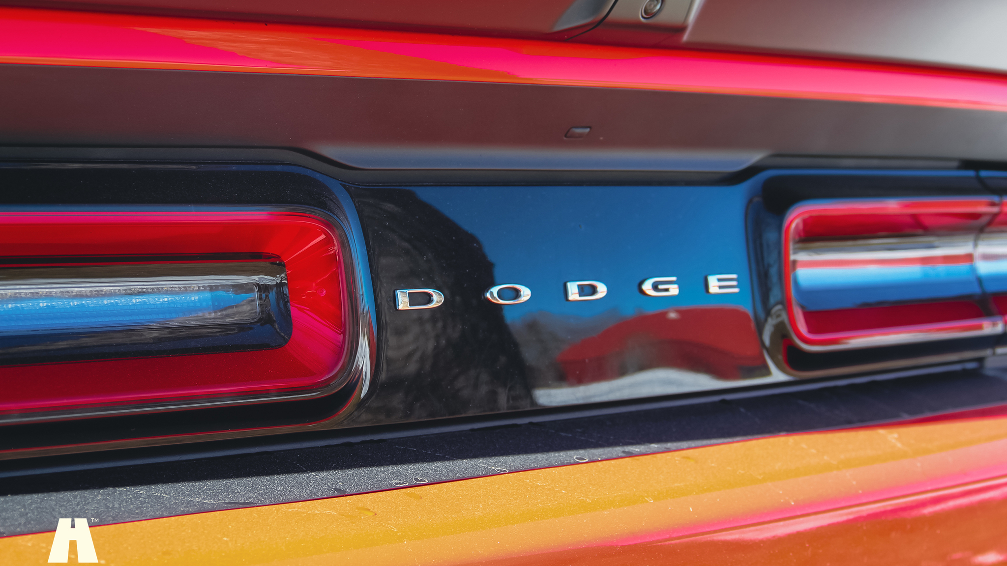 Exterior image of 2019 Dodge Challenger Hellcat (20)