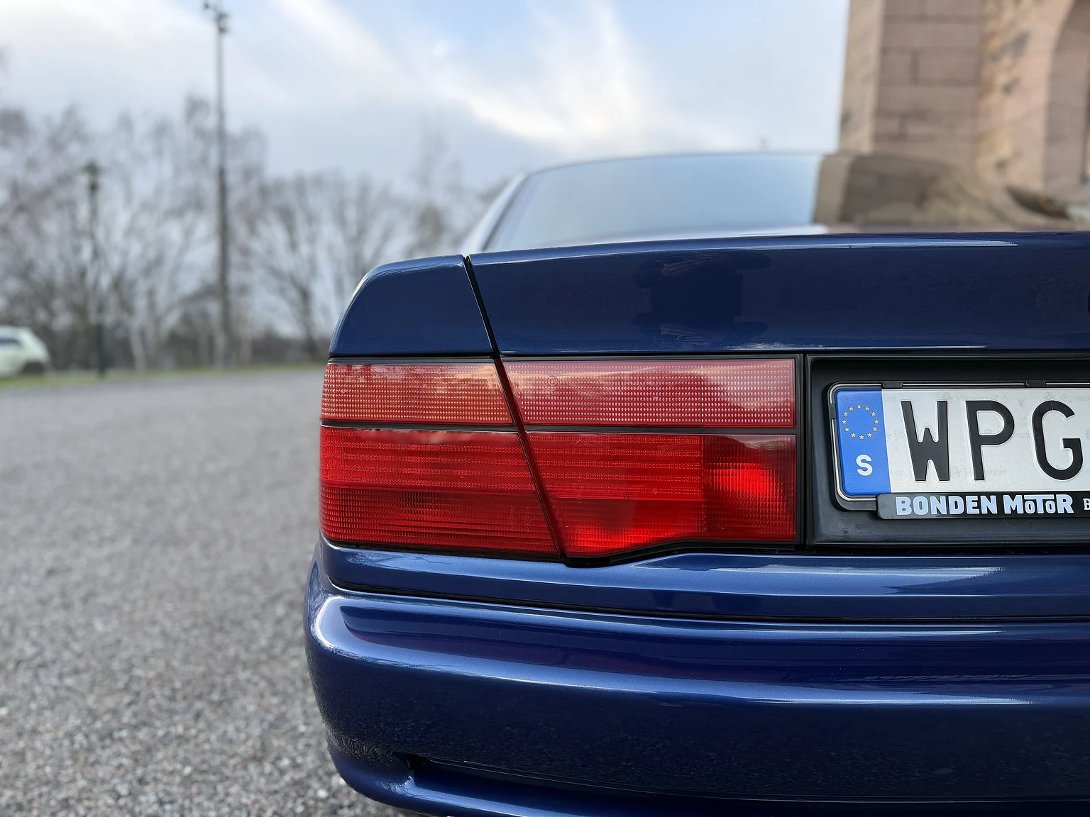 Exteriörbild på 1992 BMW 850iA - No Reserve (26)