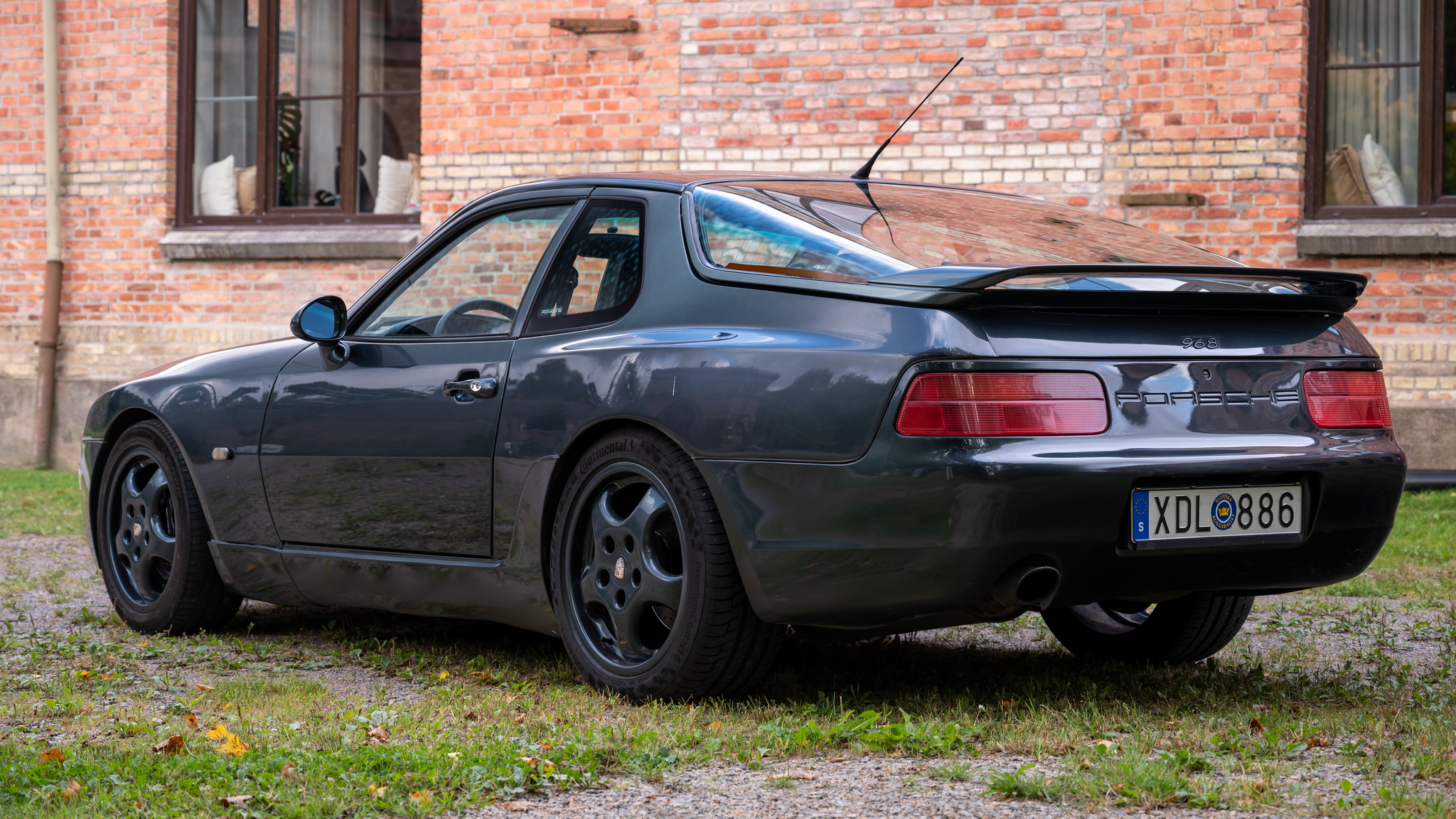 Exteriörbild på 1995 Porsche 968