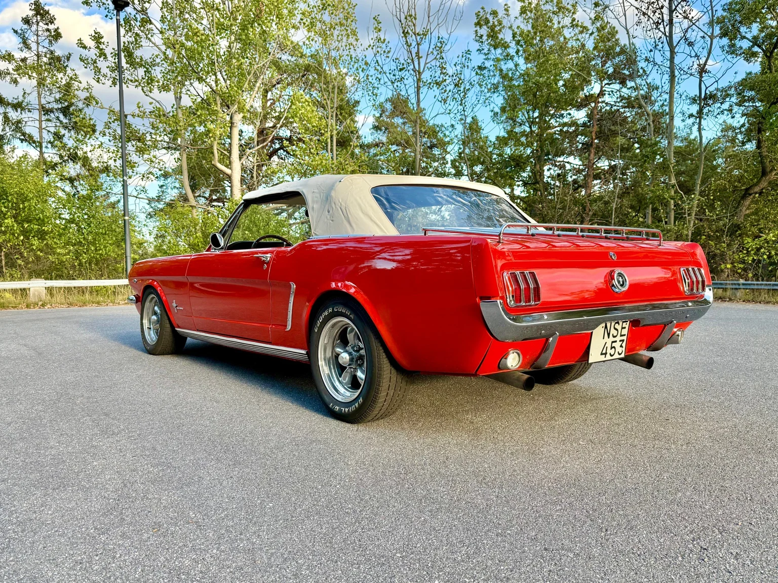 Aussenfoto 1965 Ford Mustang Cabriolet (11)