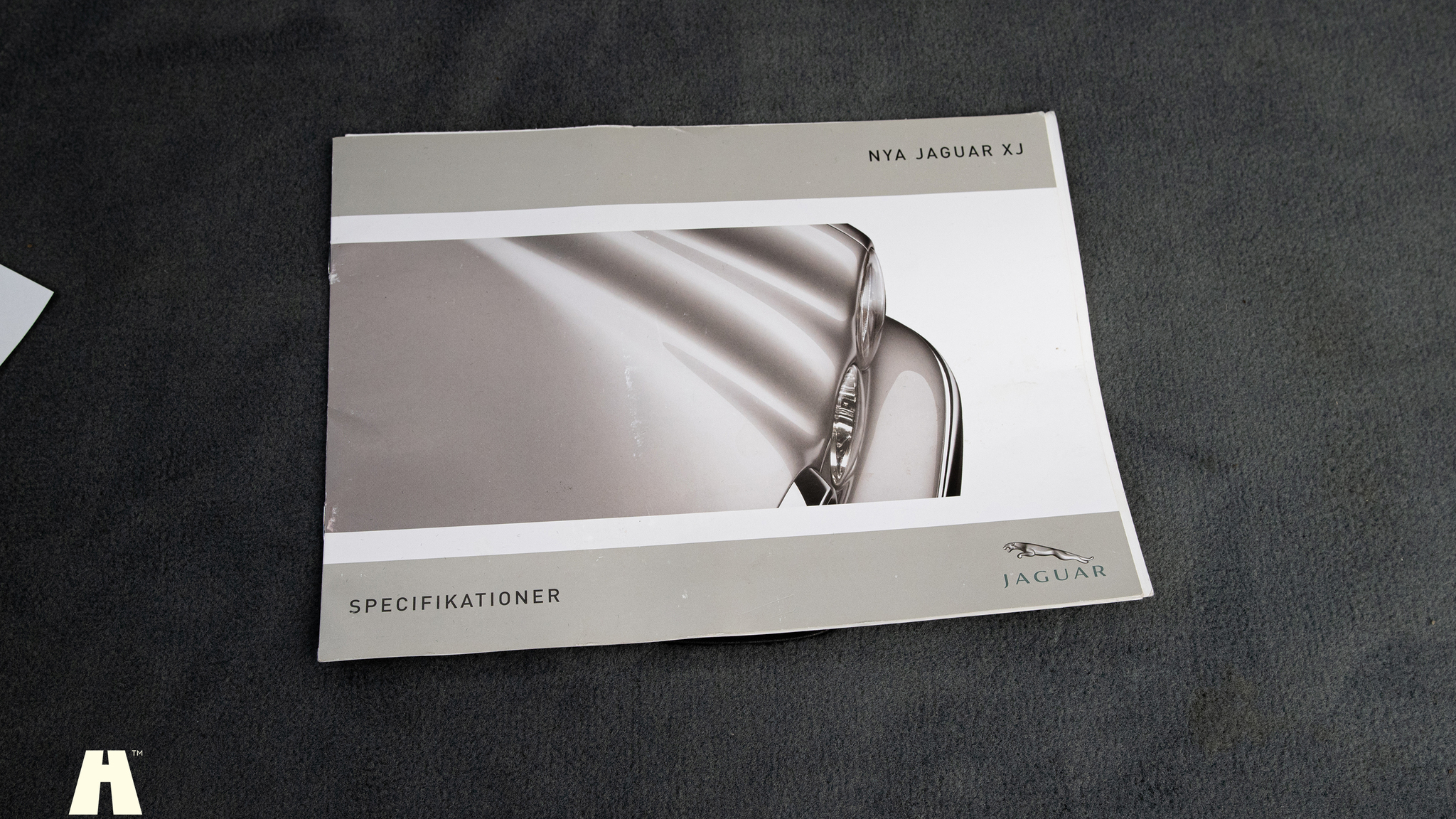 Documentation for 2003 Jaguar XJ Super V8