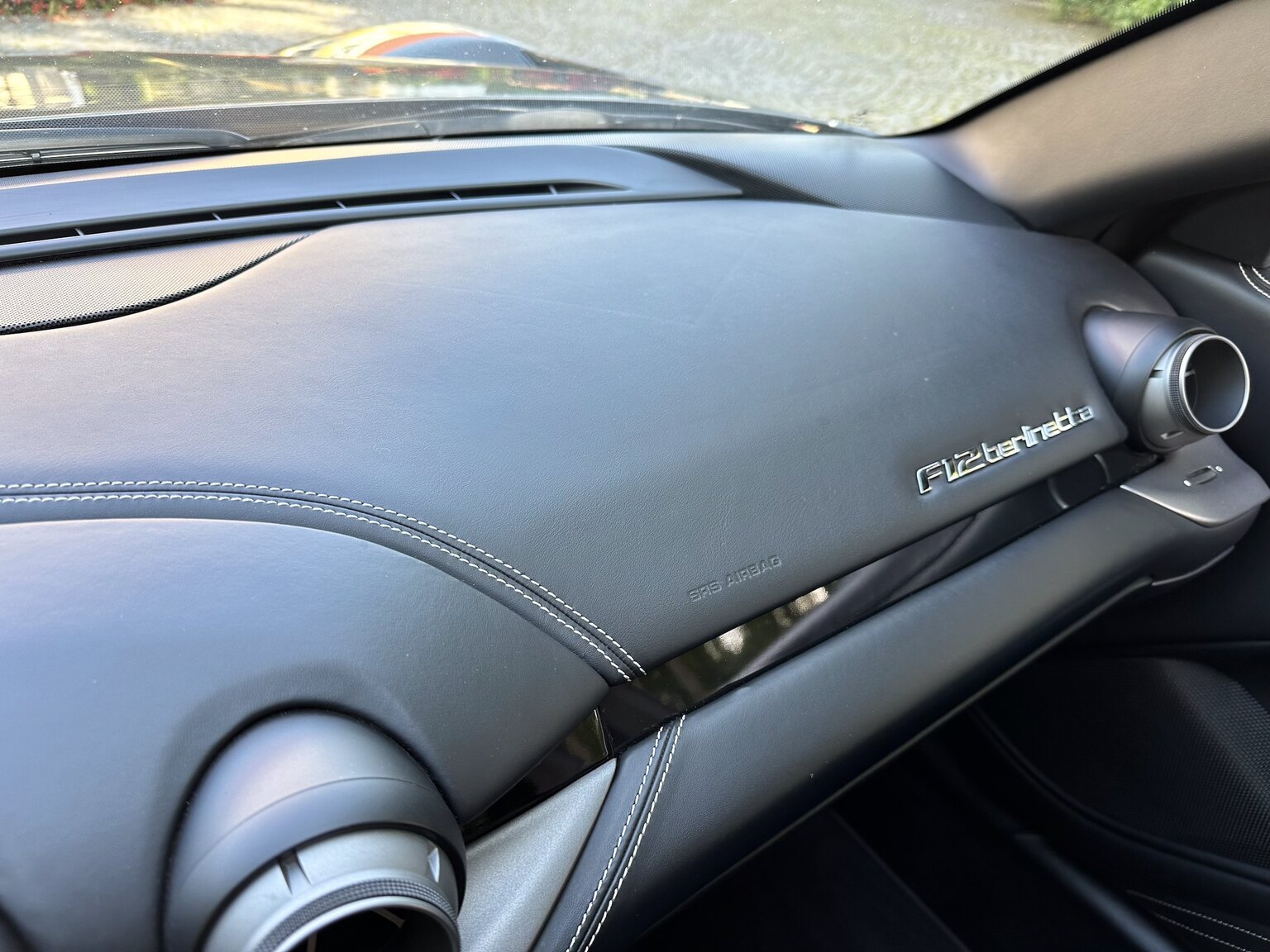 Interior image of 2013 Ferrari F12 Berlinetta