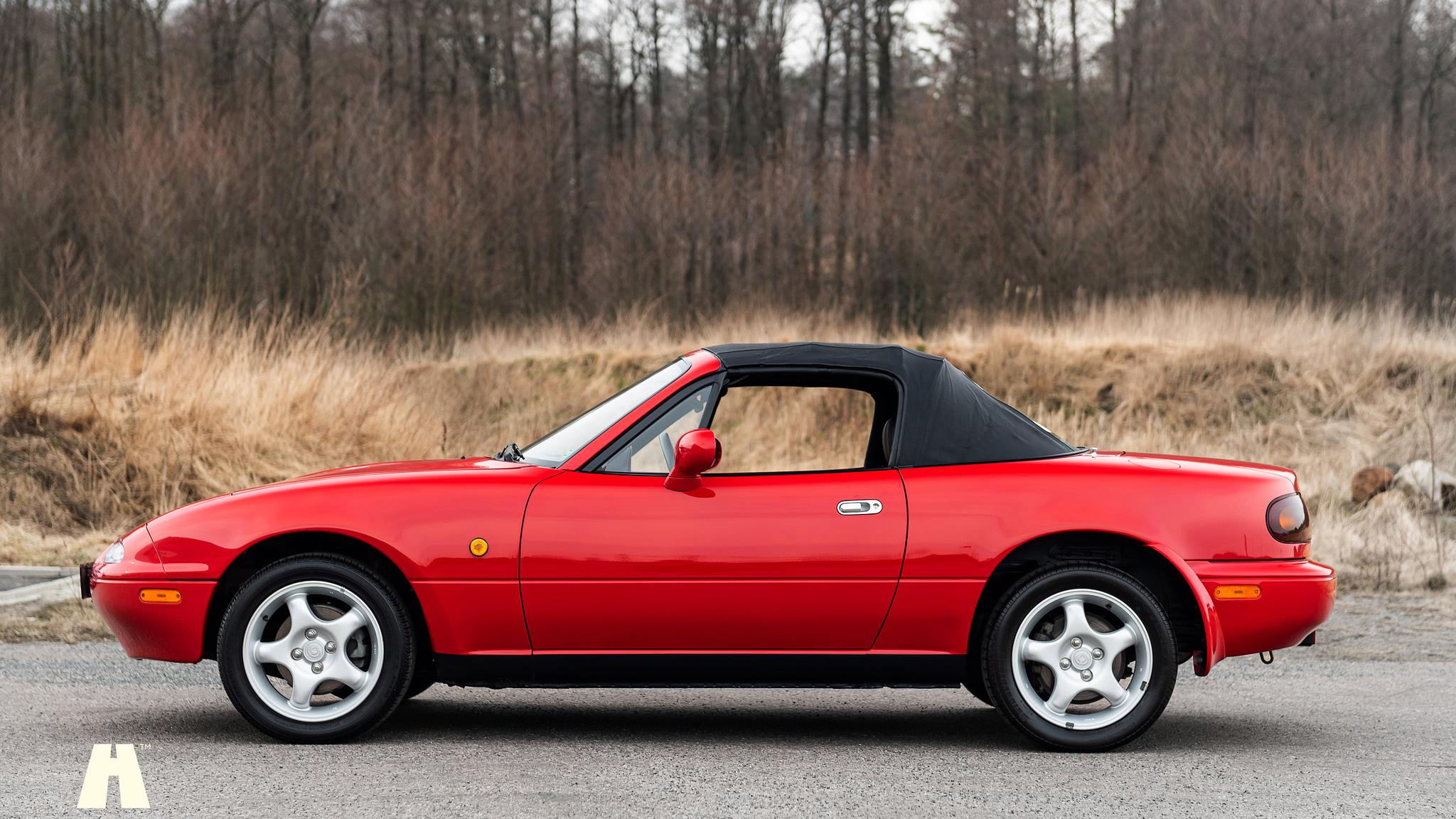 Exteriörbild på 1997 Mazda MX-5 (5)