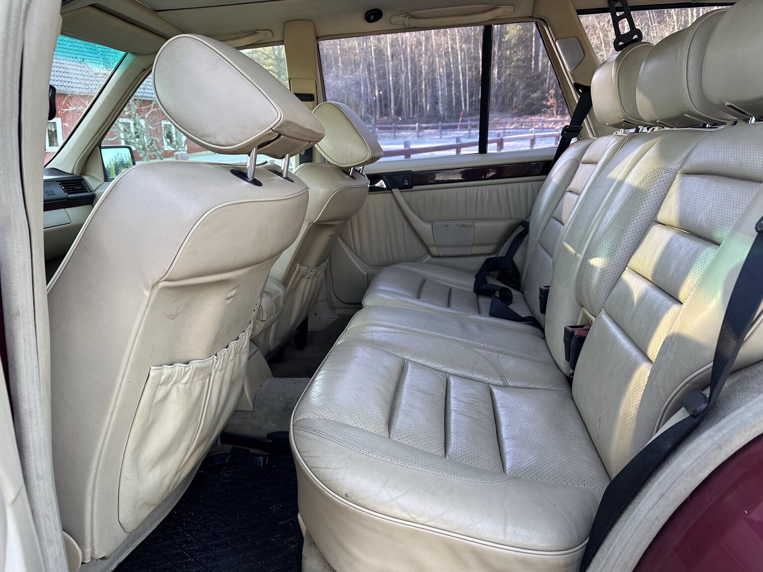 Interiörbild 1992 Mercedes-Benz 300 TE-24