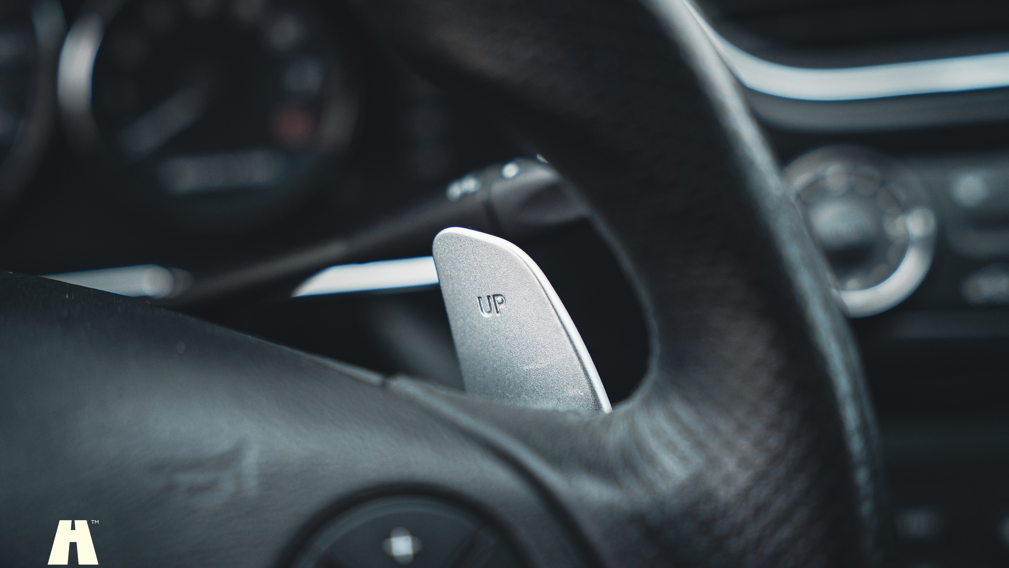 Interiörbild 2008 Mercedes-Benz CLS 63 AMG (30)