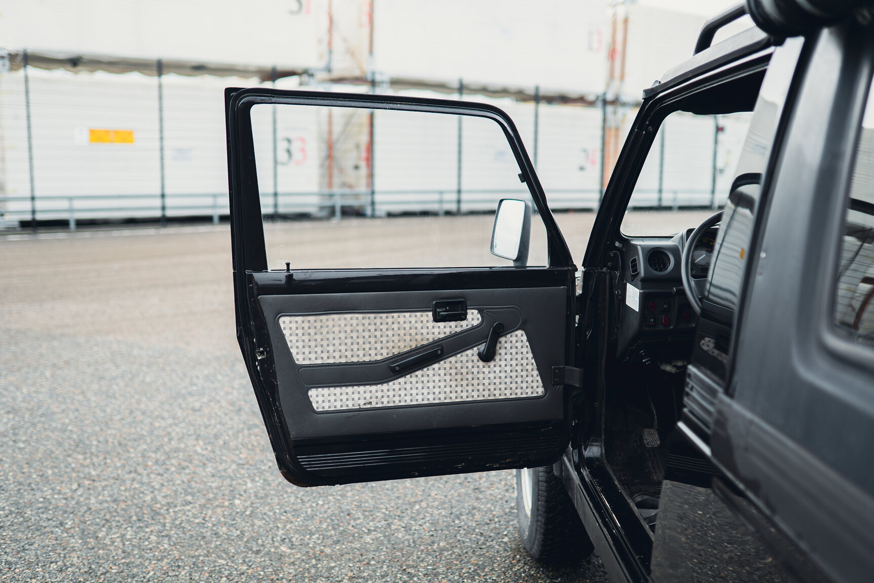 Interiörbild 1987 SUZUKI SJ 413 W Samurai 