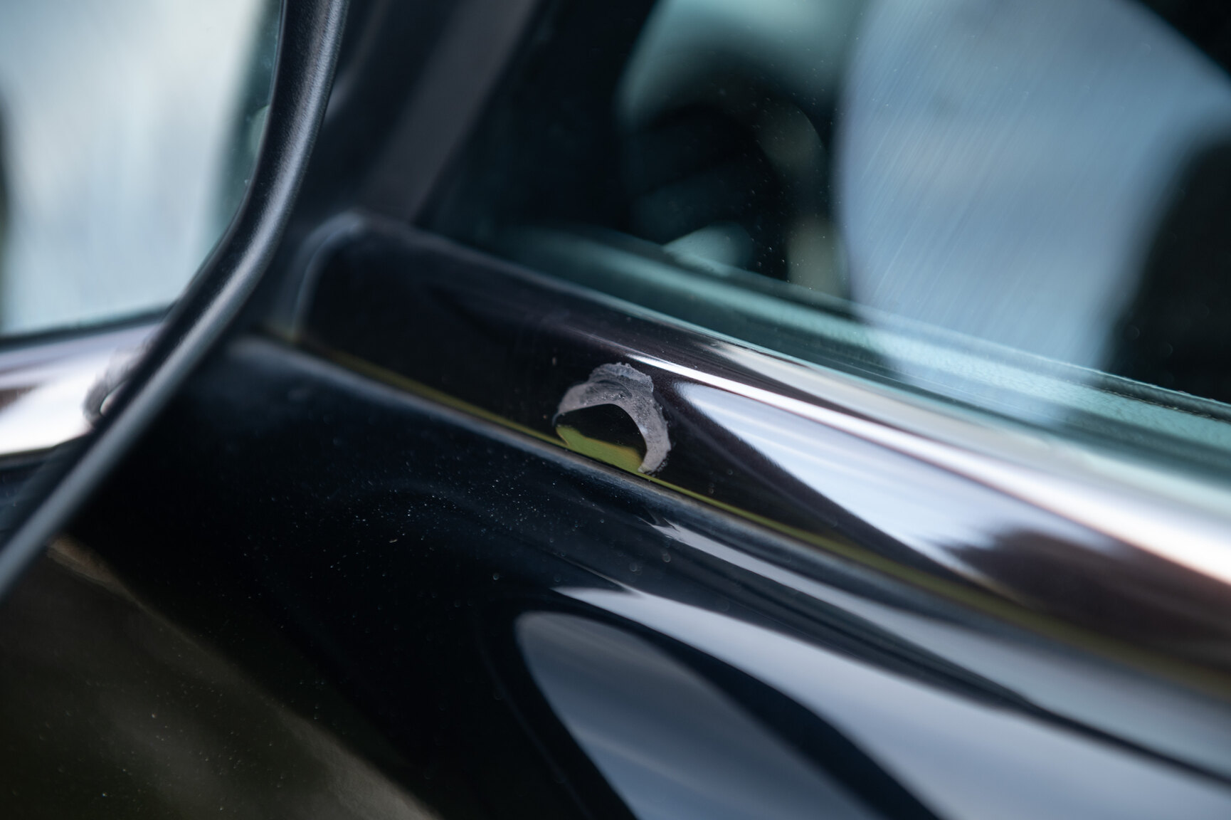 Exteriörbild på 2013 Fisker Karma ES