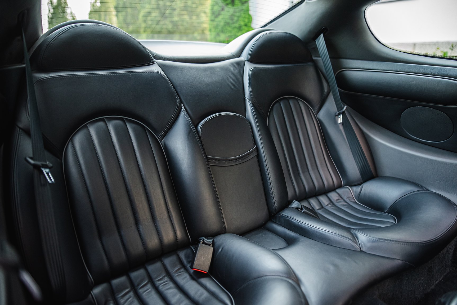 Interior image of 2000 Maserati 3200 GT