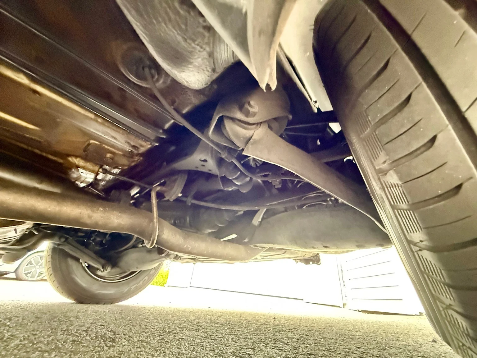 Image of 1997 Mercedes-Benz E 290 TD mechanics (38)