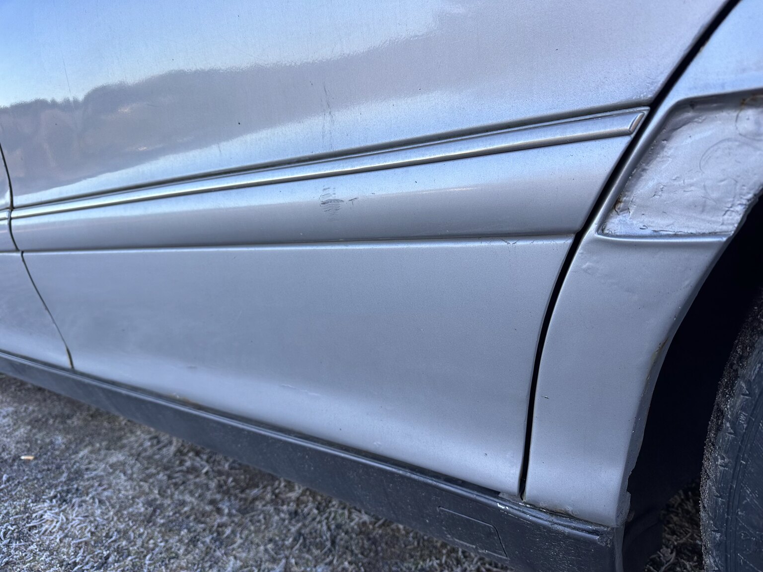 Exterior image of 1999 Mercedes-Benz S 500 L
