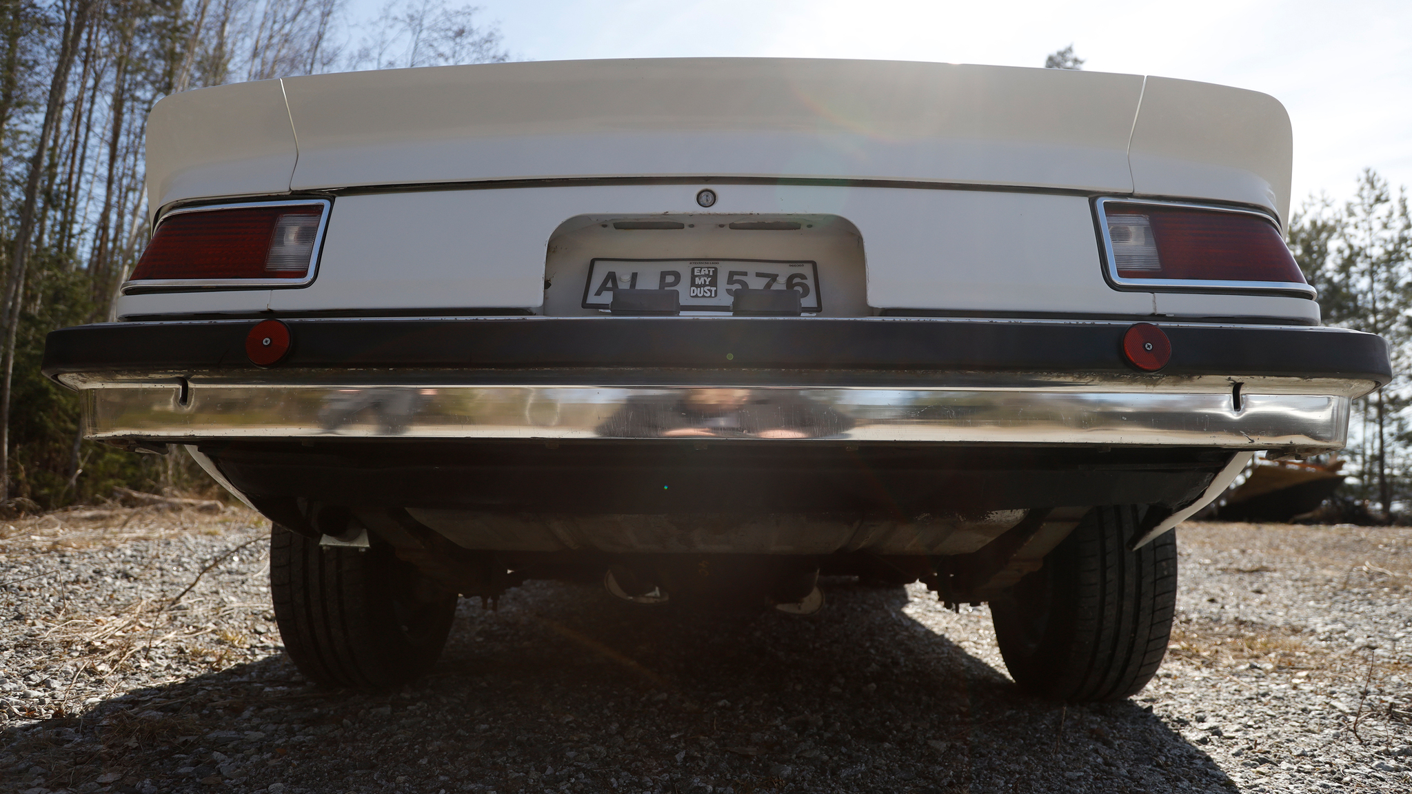 Exteriörbild på 1975 Chevrolet Camaro 307 (7)