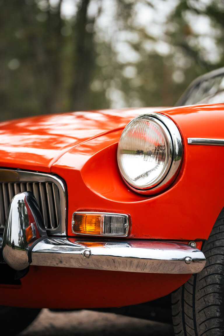 Exteriörbild på 1973 MG MGB Roadster (20)