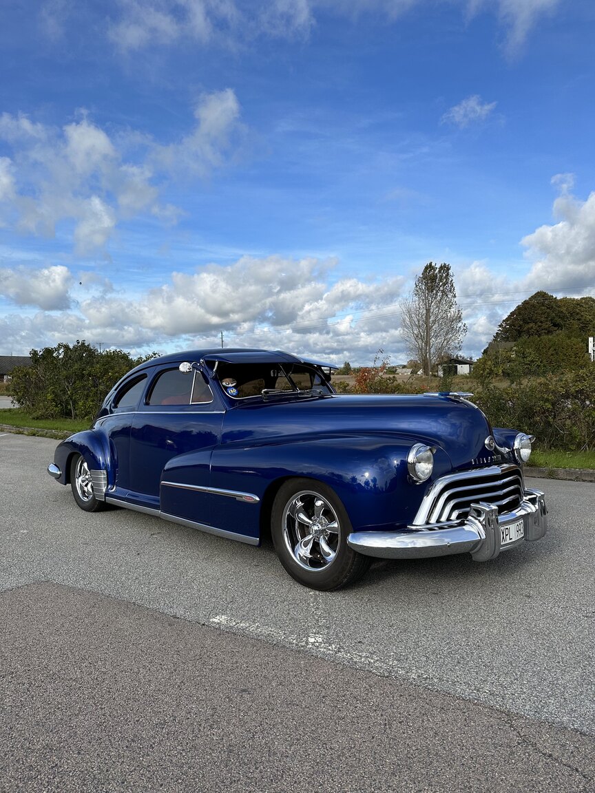 Aussenfoto 1948 Oldsmobile Dynamic 78 Club Sedan (66)