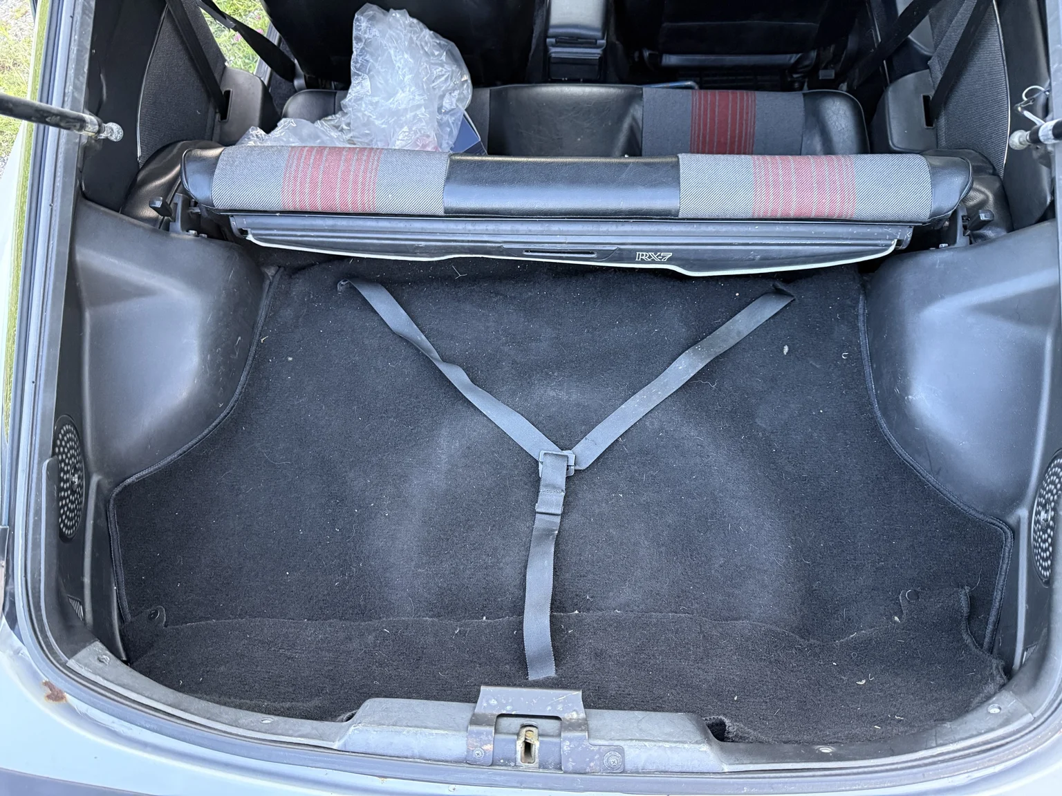 Innenraumfoto von 1983 Mazda RX-7 (75)