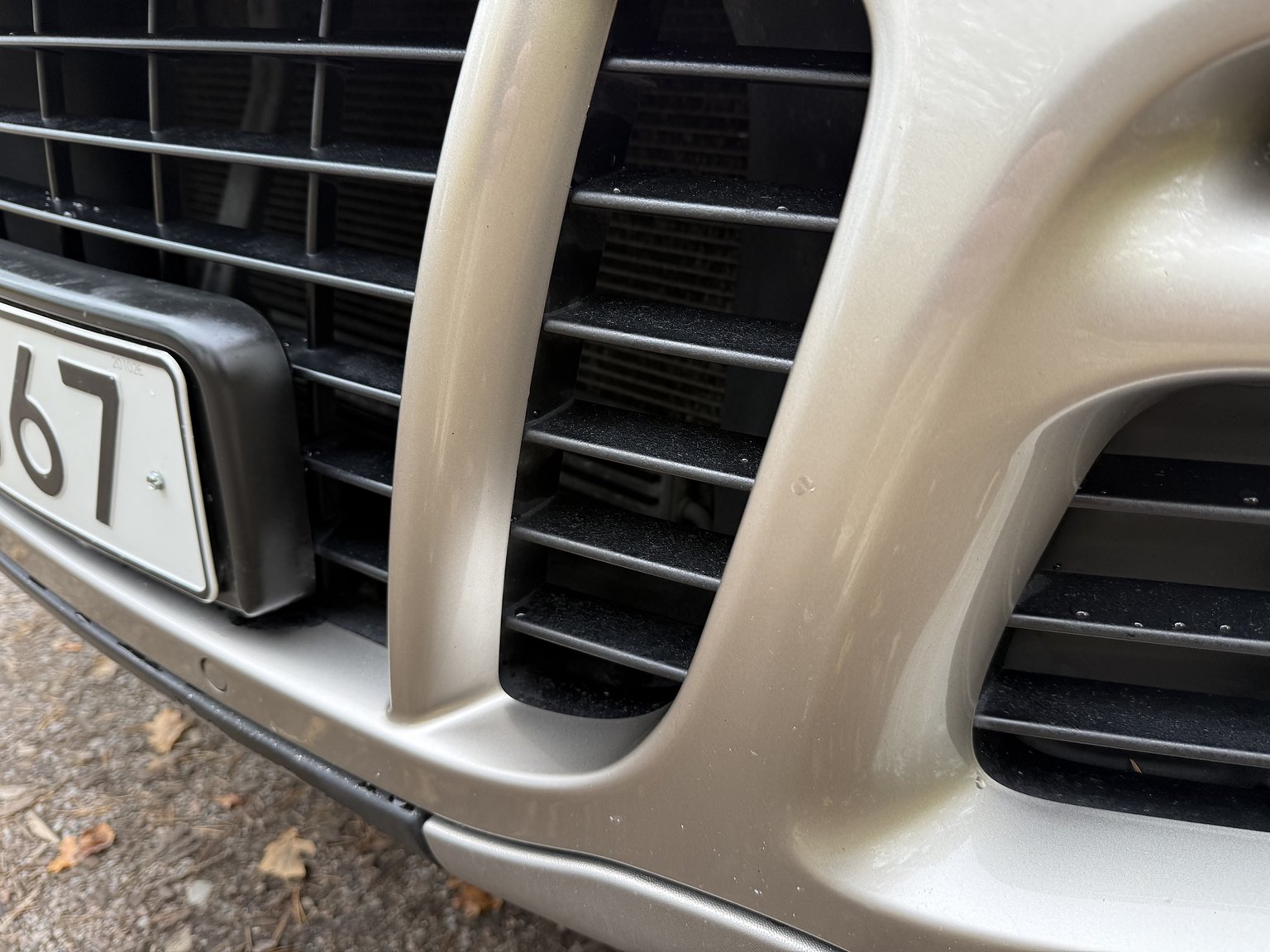 Exteriörbild på 2008 Porsche Cayenne GTS 6-växlad Manuell