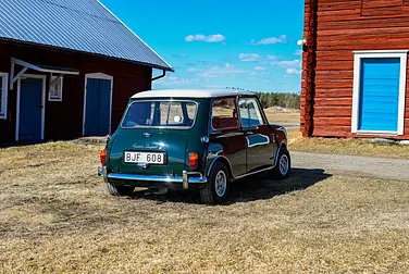 #<Image:0x00007fb2cd641e00>