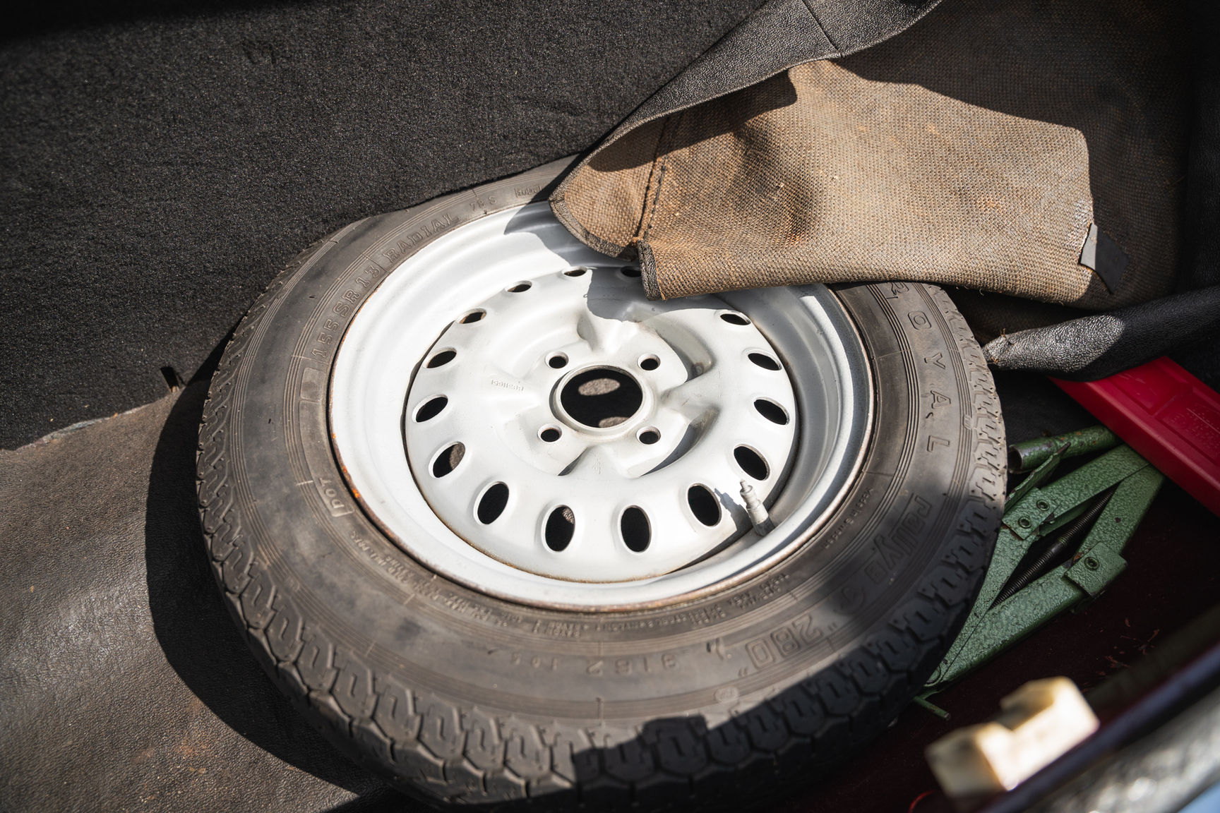 Interior image of 1971 Triumph Spitfire MK4 (63)