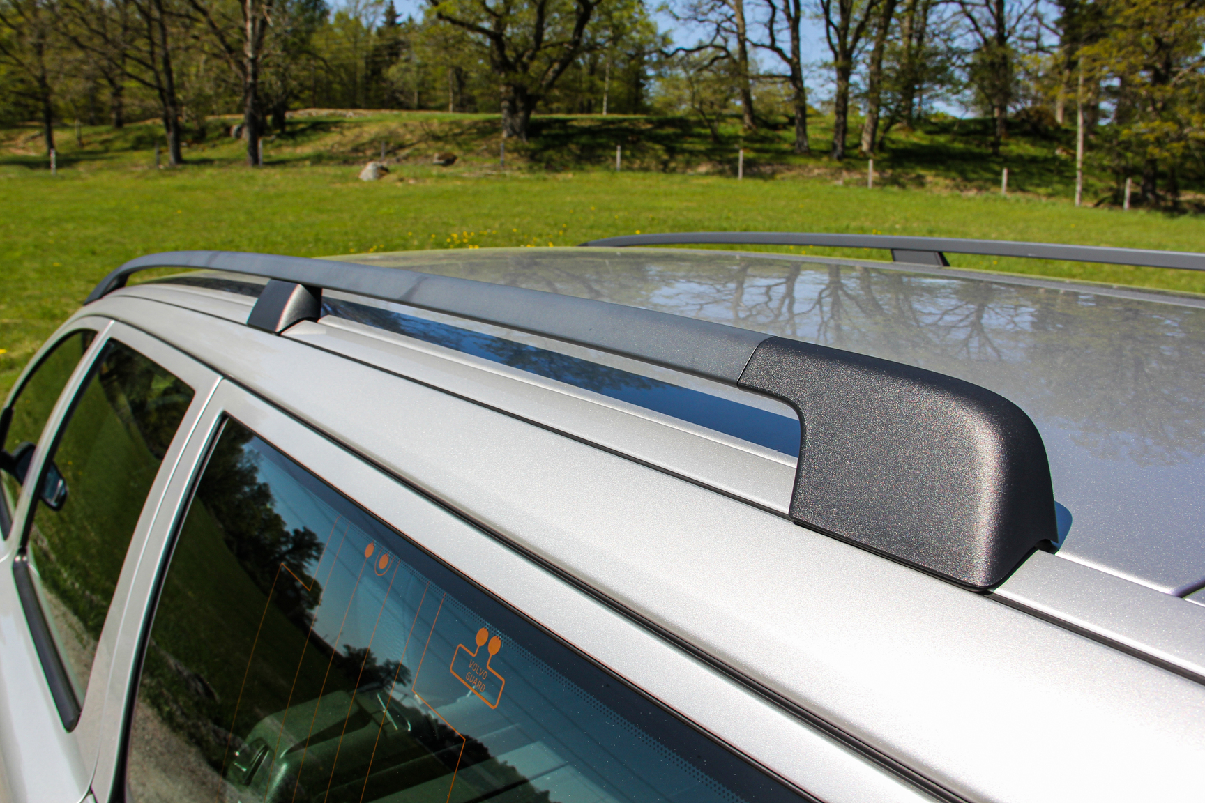 Exteriörbild på 2005 Volvo V70 R AWD (22)