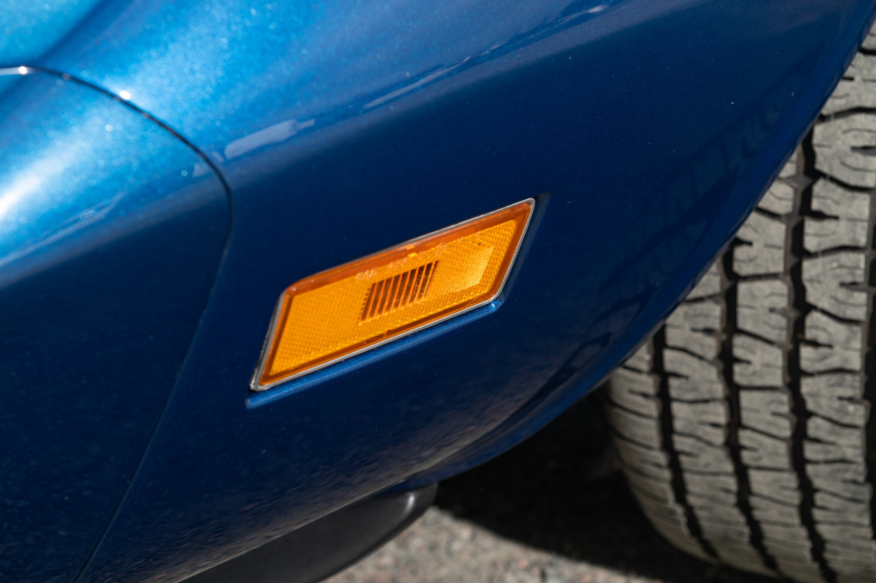 Exteriörbild på 1973 Corvette C3 Stingray (34)