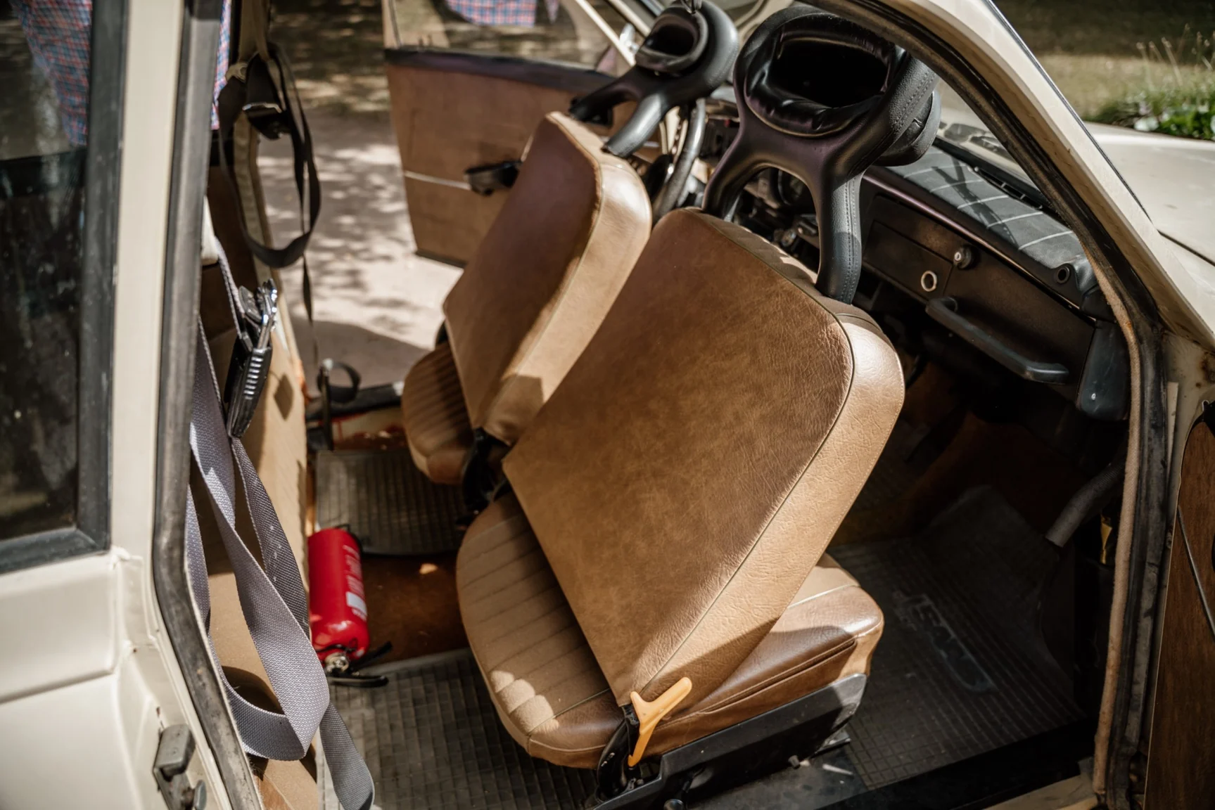 Interior image of 1971 Saab 96 (5)