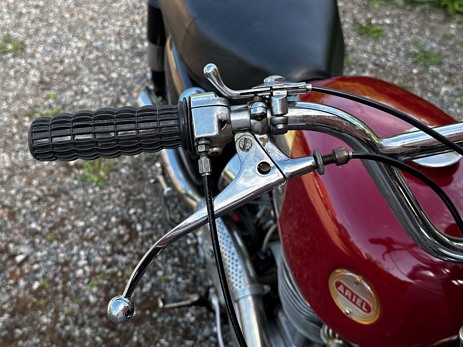 Aussenfoto 1954 Ariel HS 500
